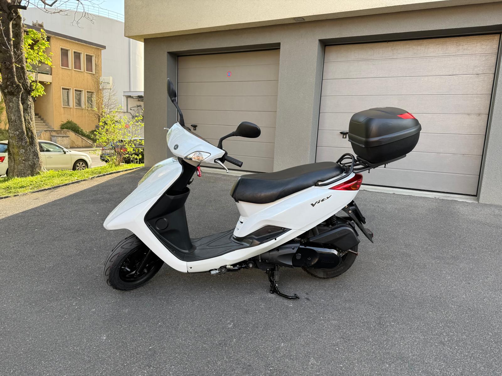 YAMAHA Vity XC 125 E-showroom-element-2