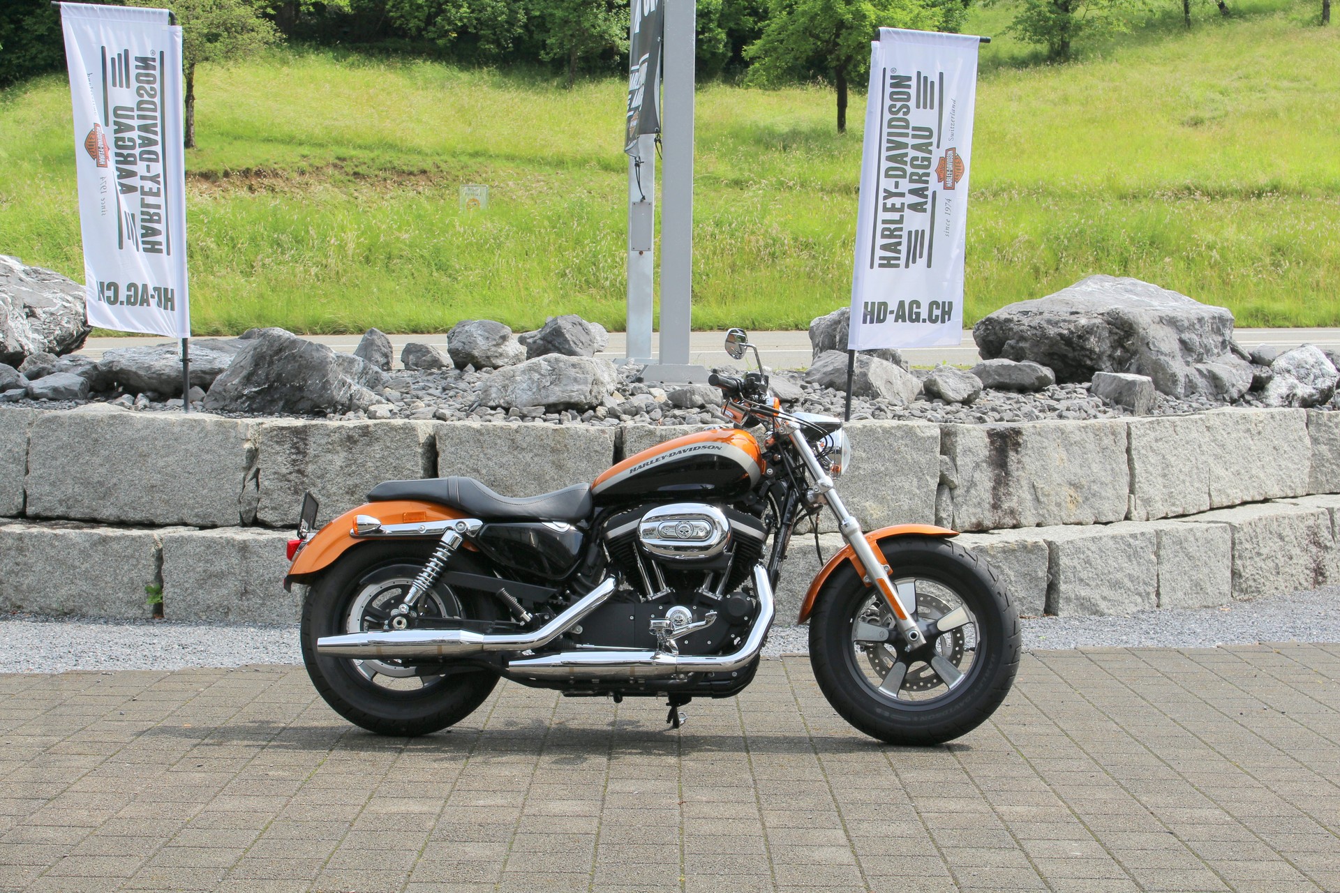 HARLEY-DAVIDSON XL 1200 CA Sportster Custom ABS-showroom-element-1