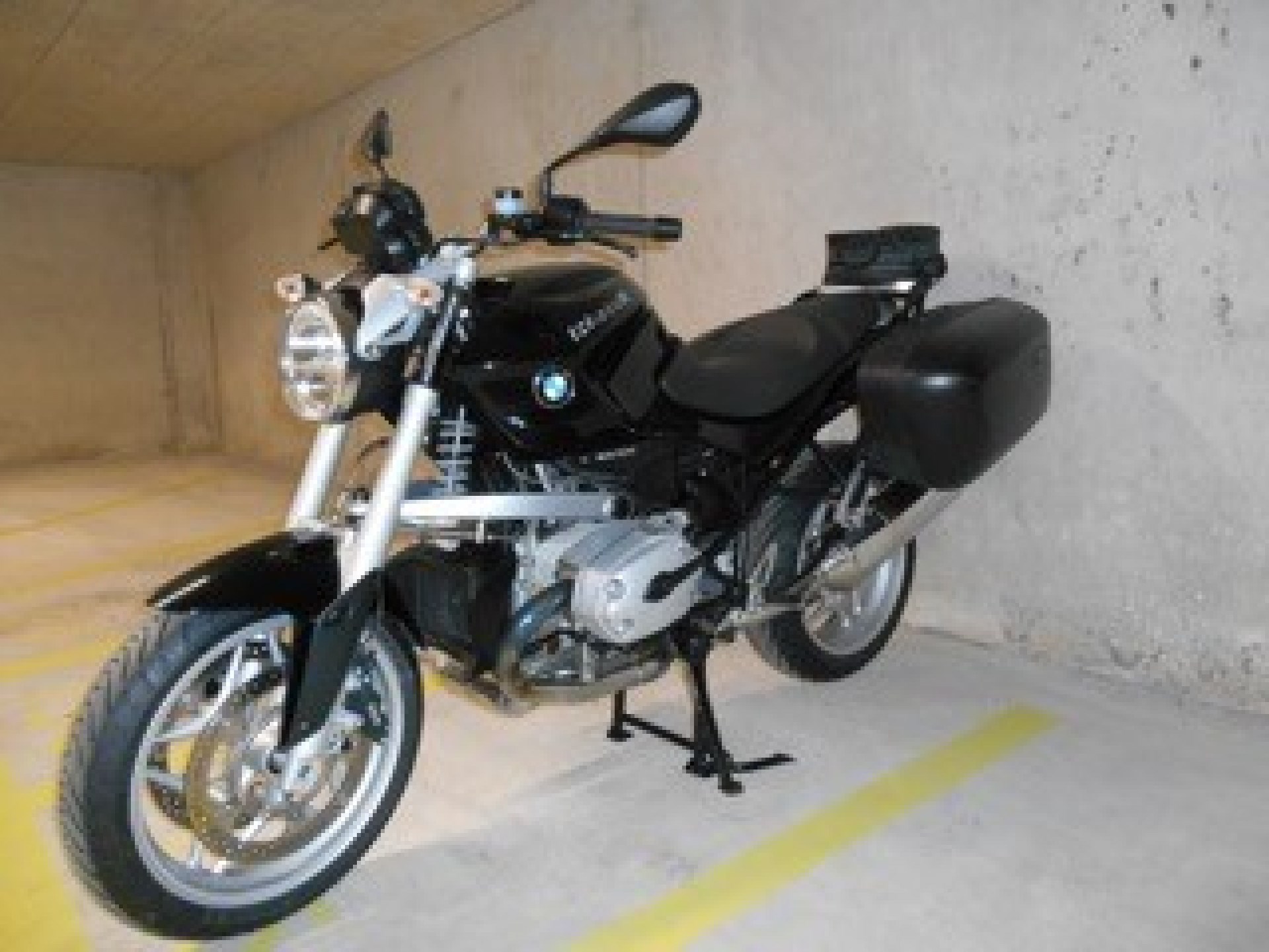 BMW R 1200 R von Privat-image-1