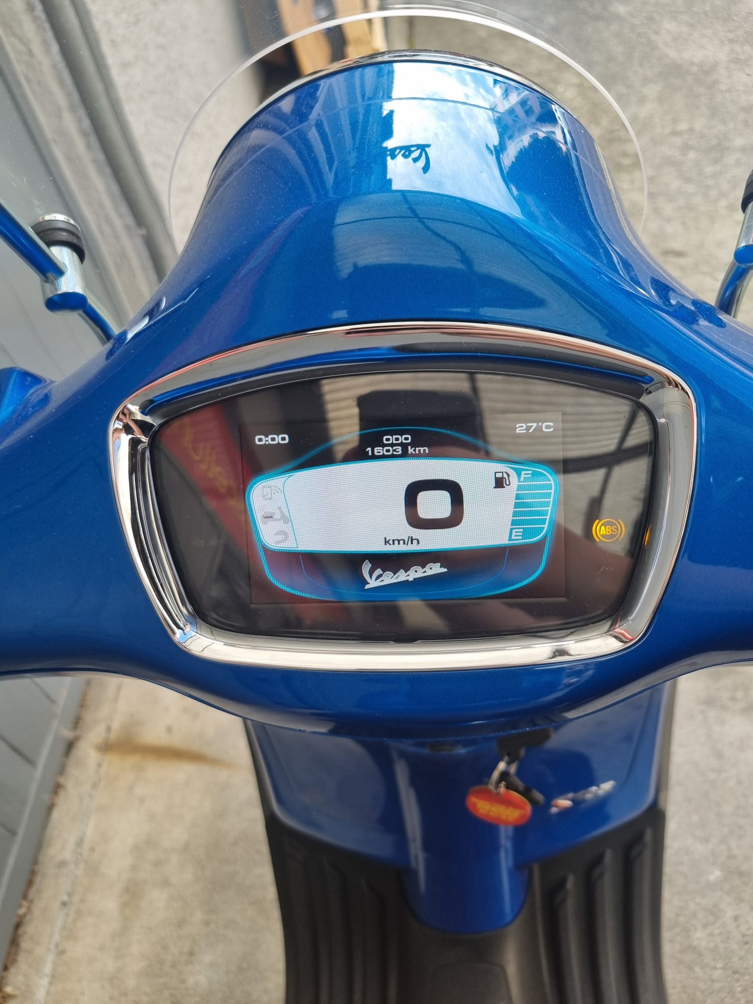 PIAGGIO Vespa 125 Primavera Sport ABS-image-5