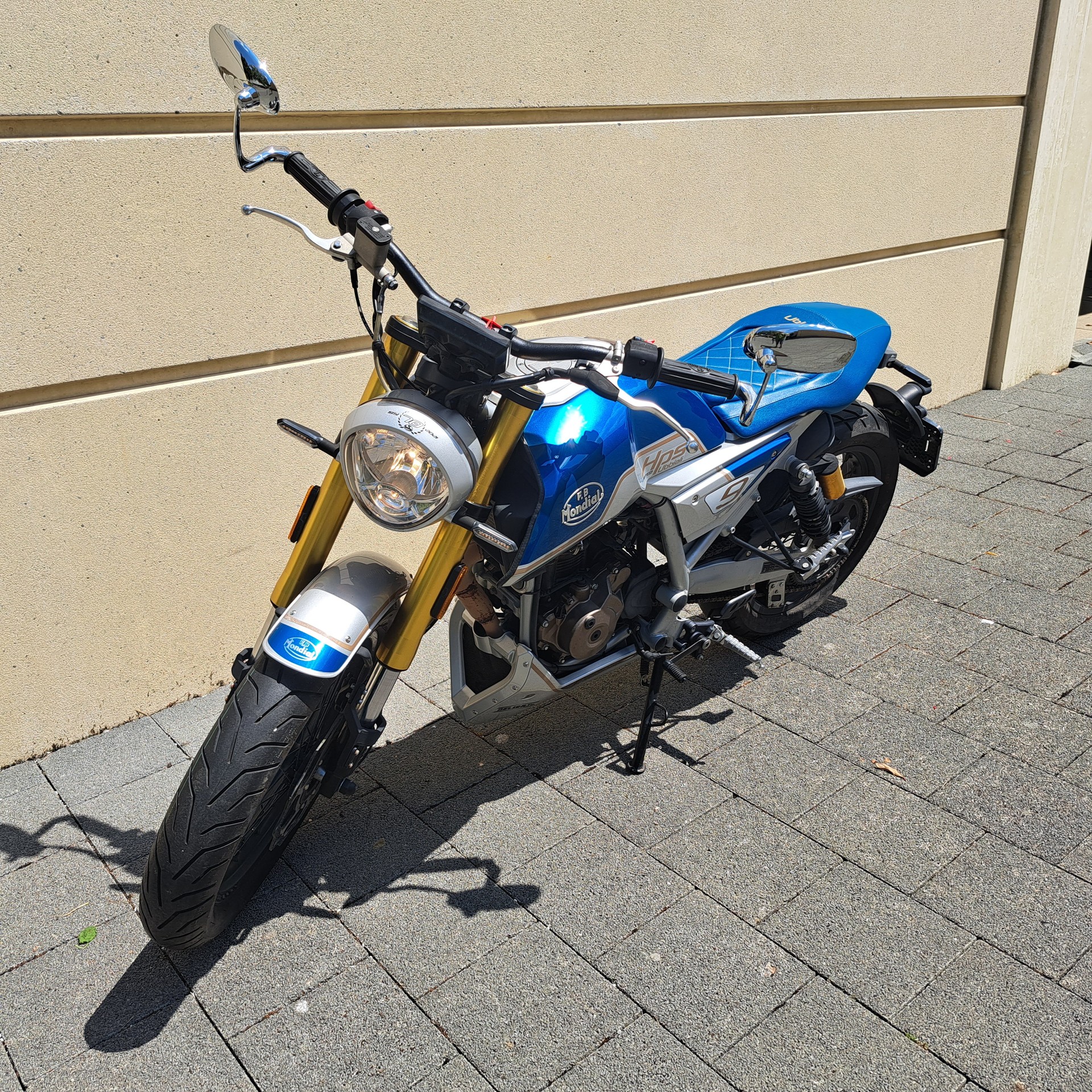 MONDIAL HPS 125