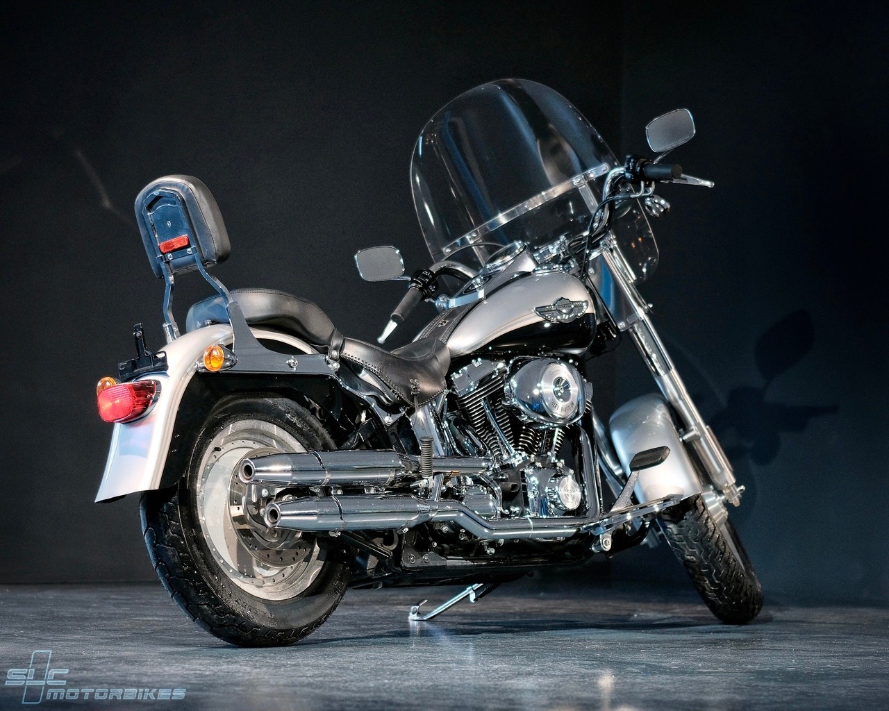 HARLEY-DAVIDSON FLSTFI-showroom-element-2