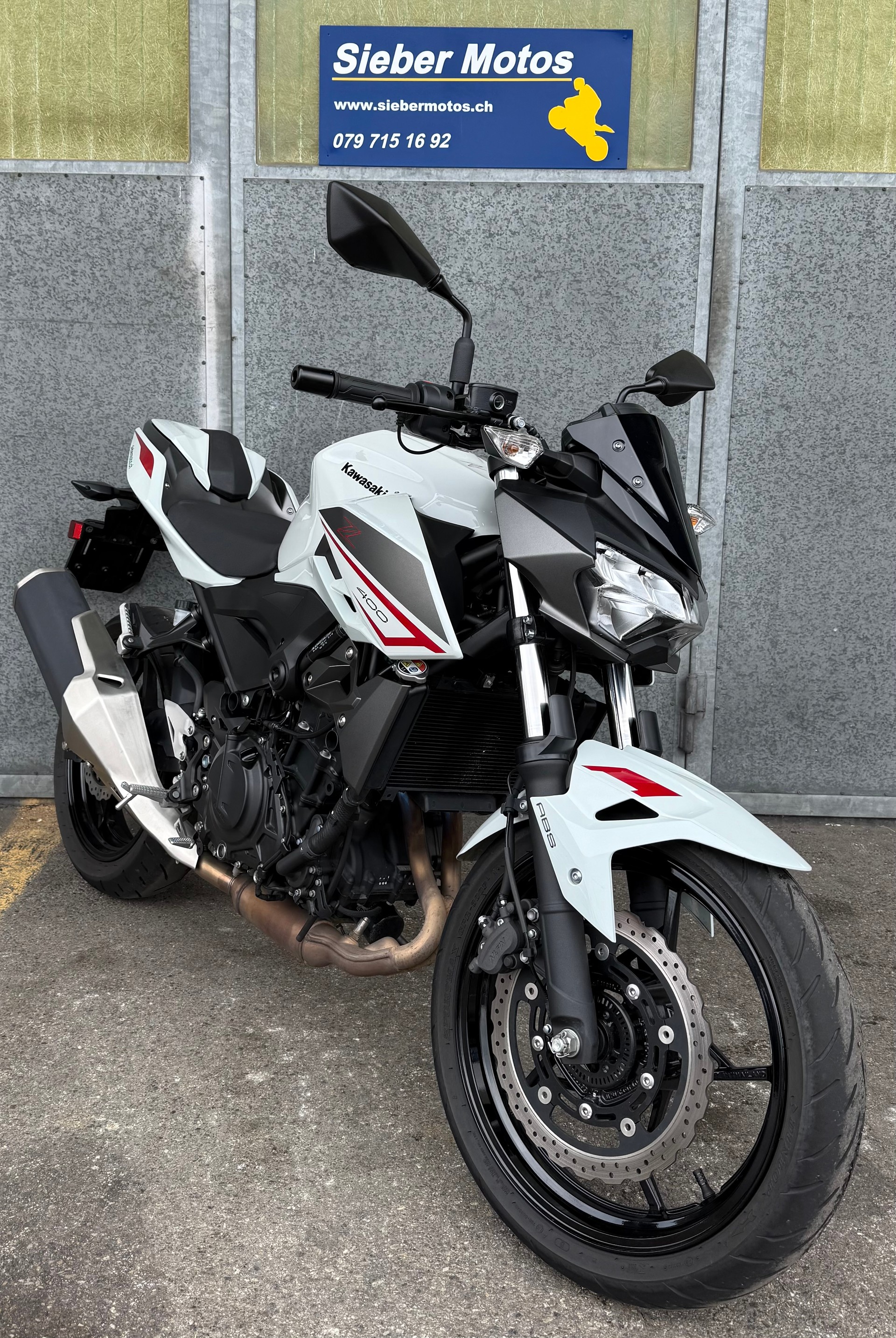 KAWASAKI Z 400-image-1