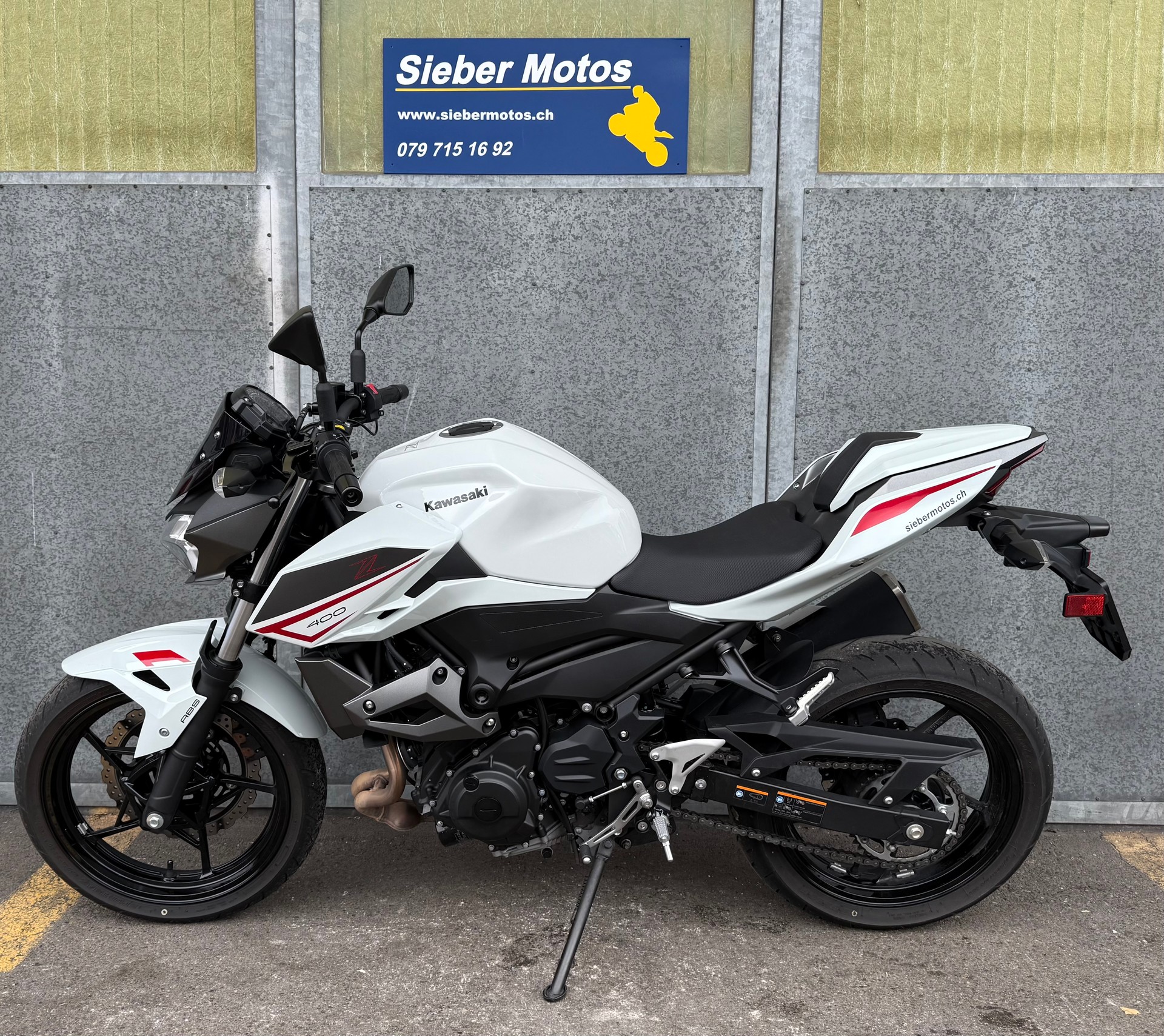 KAWASAKI Z 400-image-2
