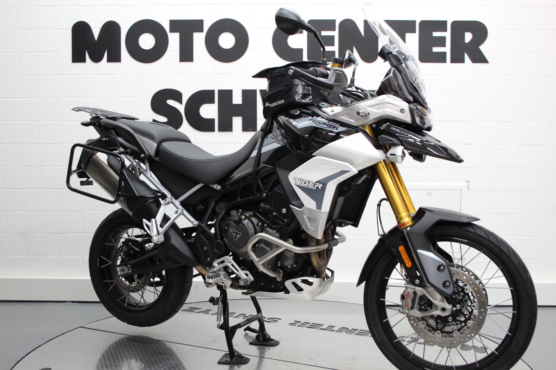 TRIUMPH Tiger 900 Rally Pro-showroom-element-1