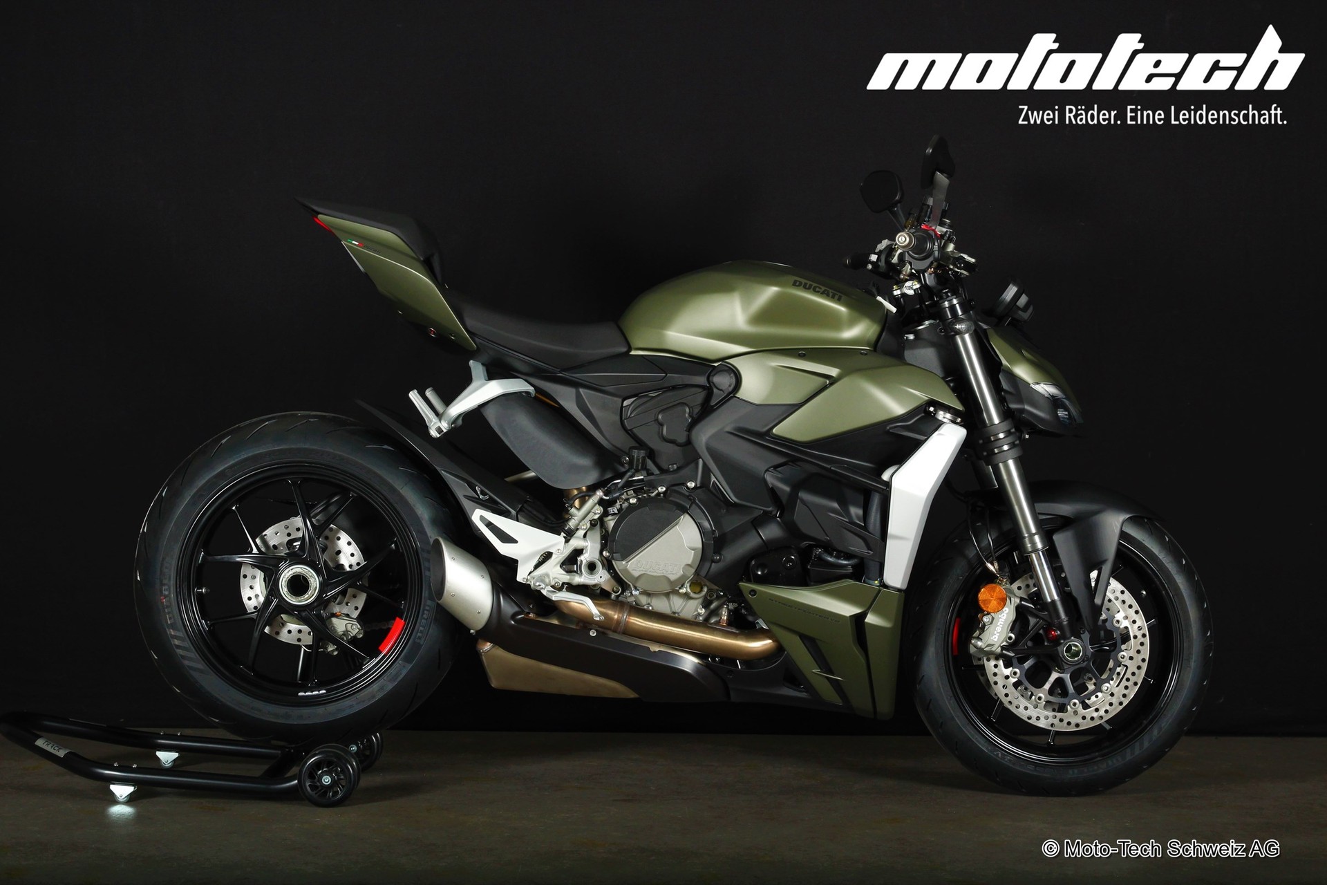 DUCATI Streetfighter V2-image-1