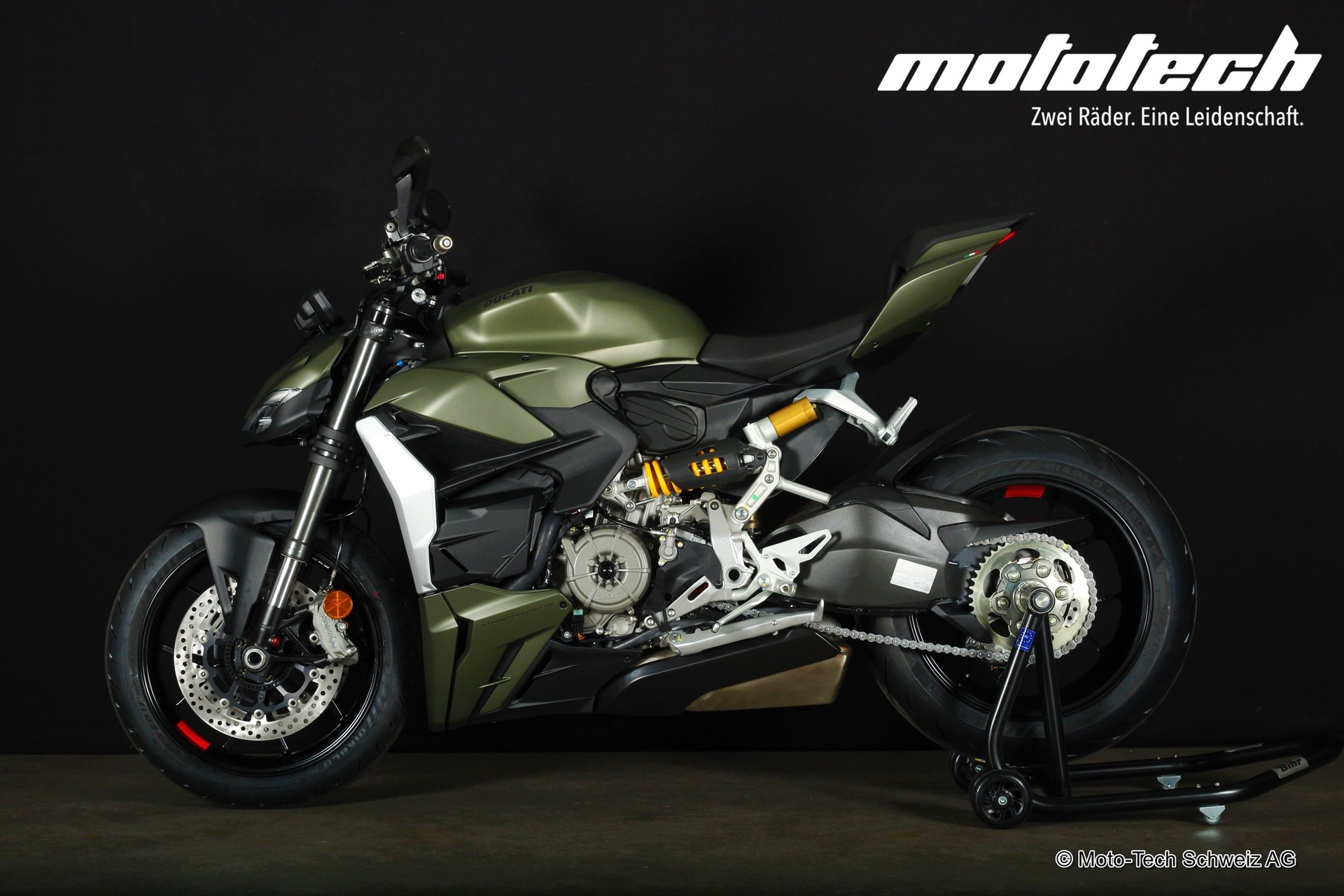 DUCATI Streetfighter V2-image-4