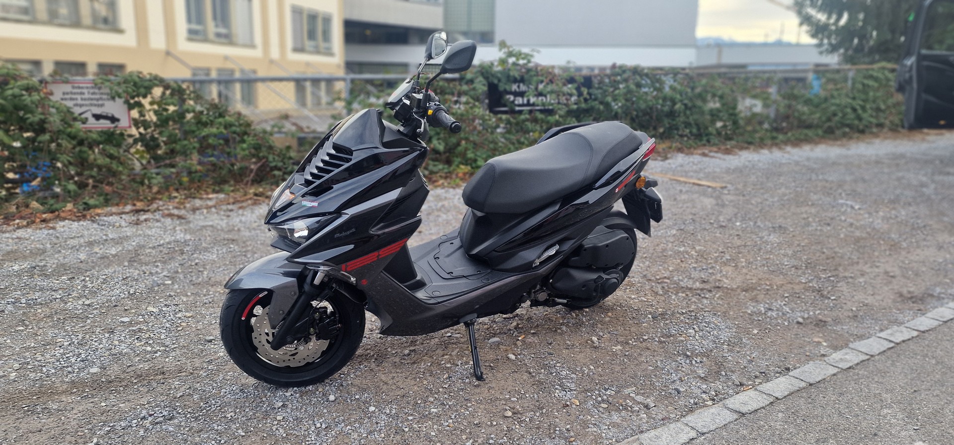 MALAGUTI Mission 125-showroom-element-3