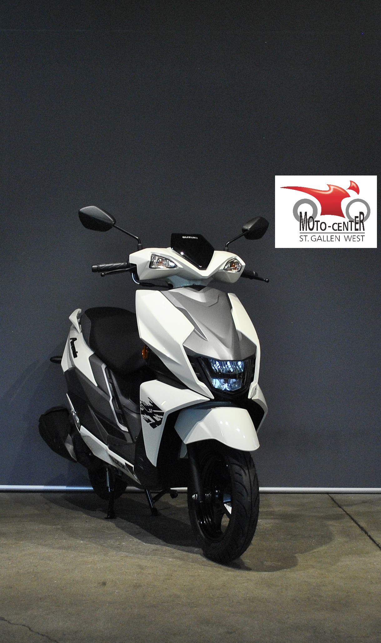 SUZUKI UN 125 Avenis
