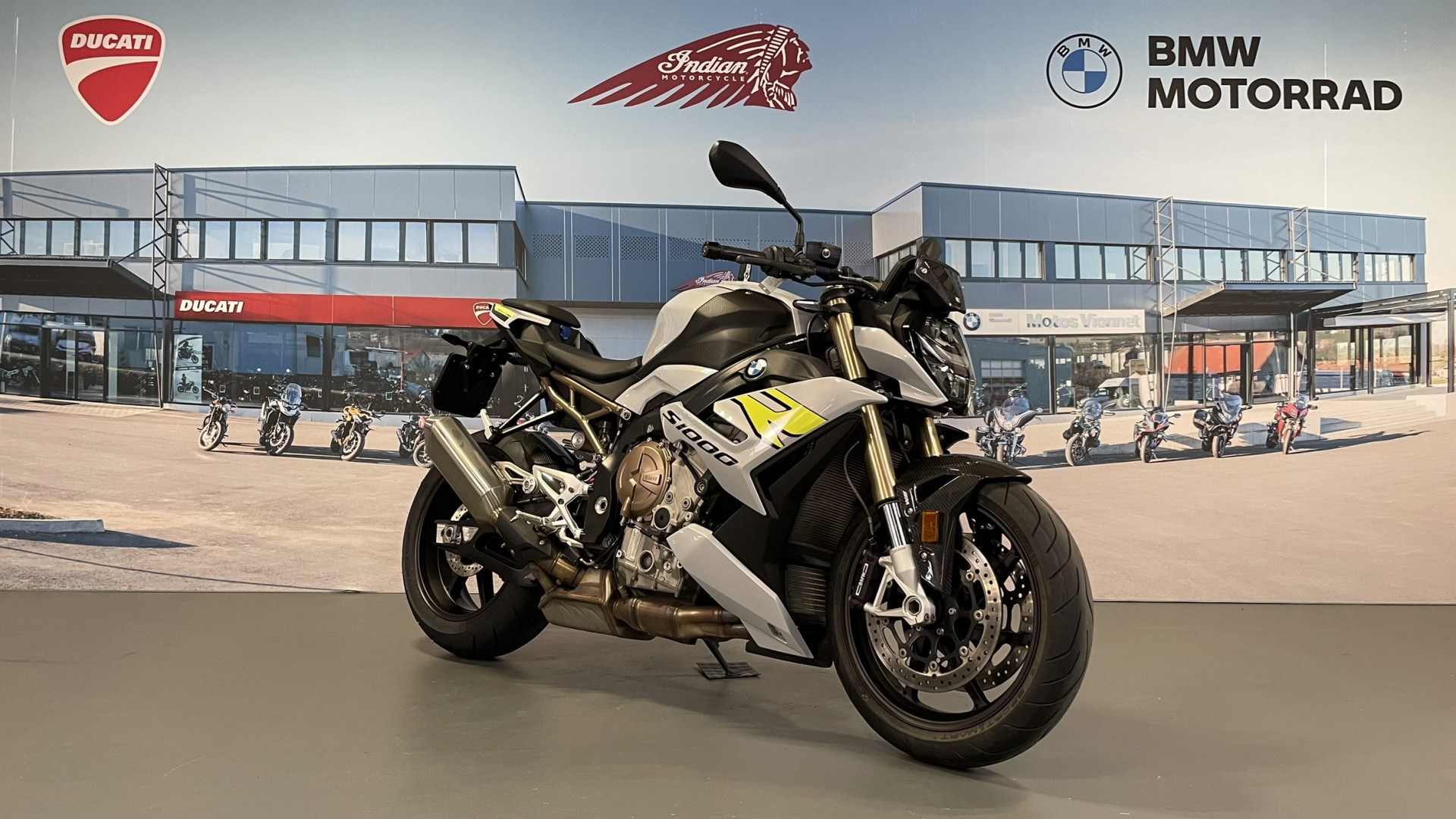 BMW S 1000 R Sport avec pack carbon