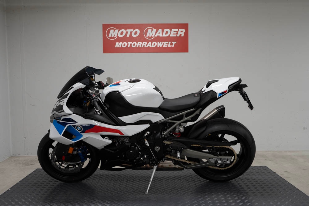 BMW S 1000 RR-showroom-element-2