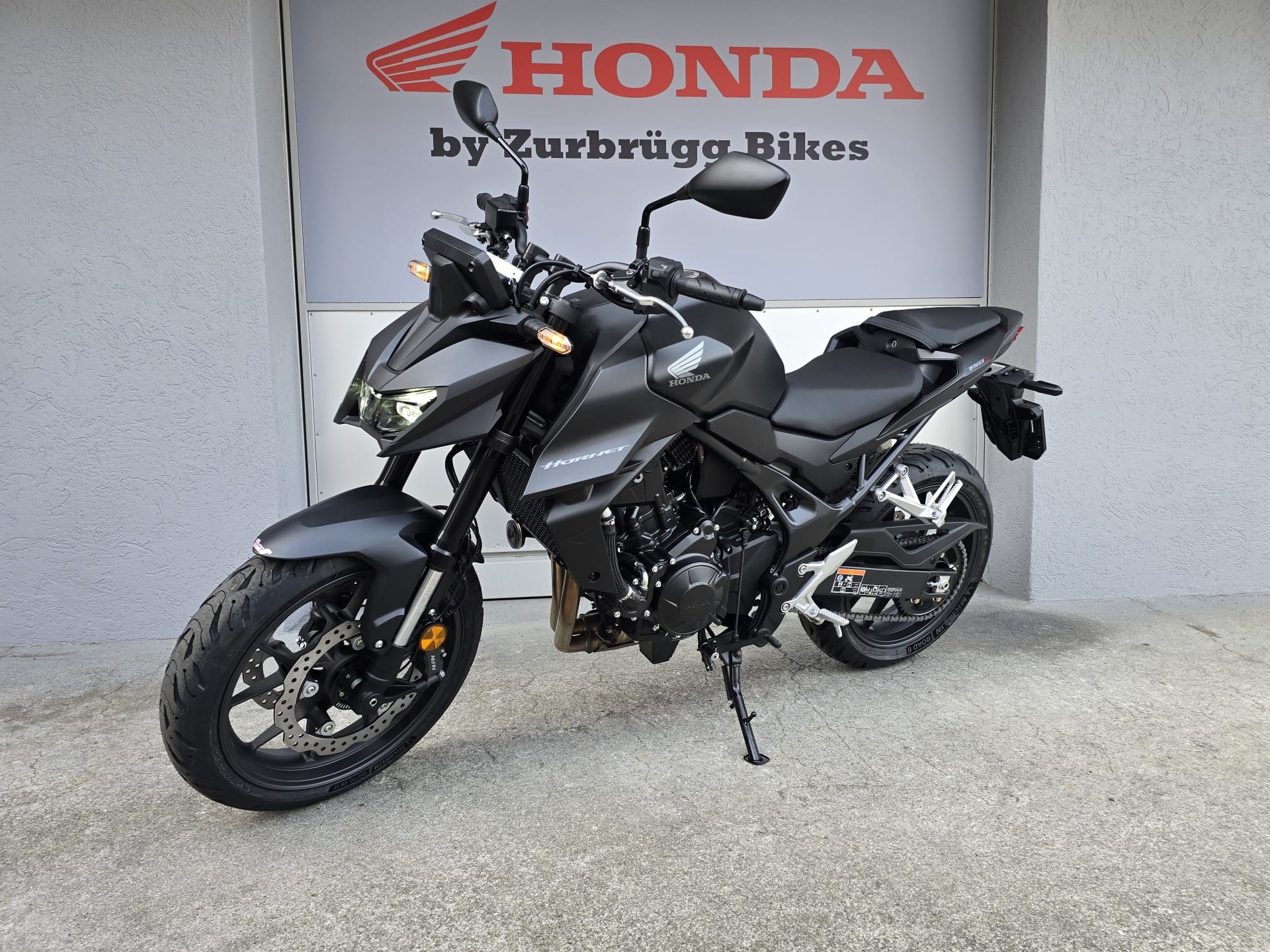 HONDA CB 750 Hornet-image-1