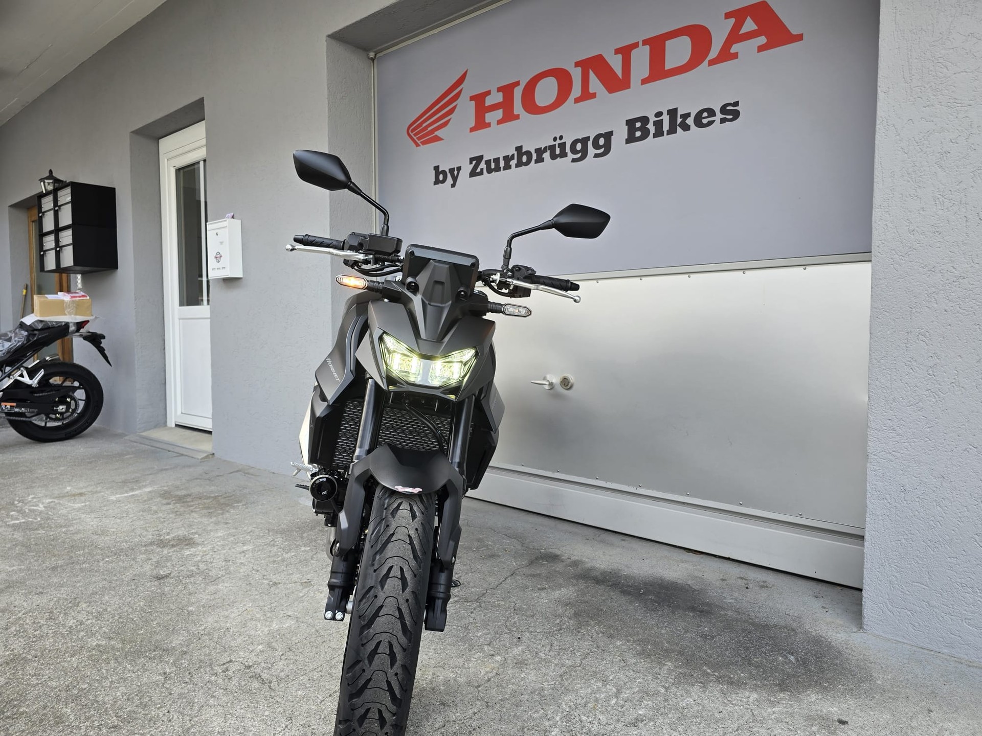 HONDA CB 750 Hornet-image-4