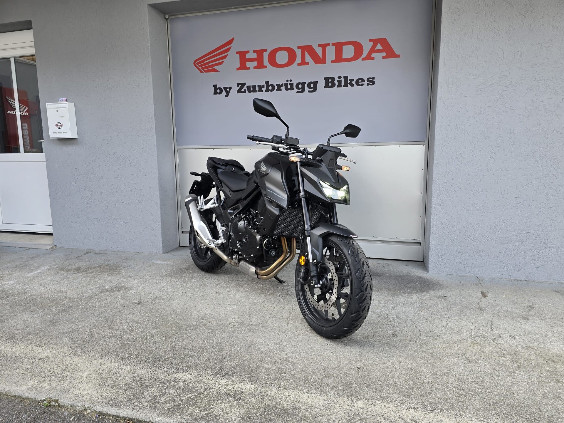 HONDA CB 750 Hornet-image-3