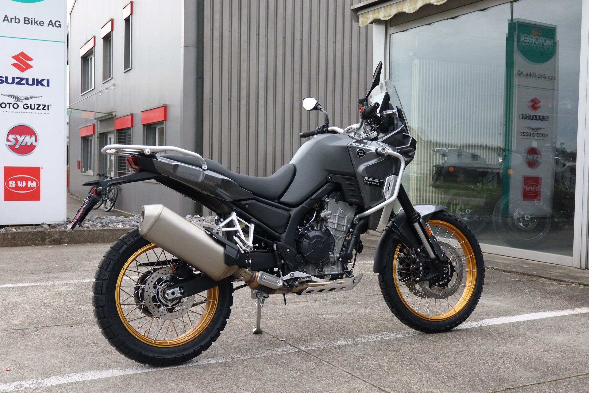 KOVE 800 X Pro ABS / TCS-showroom-element-2