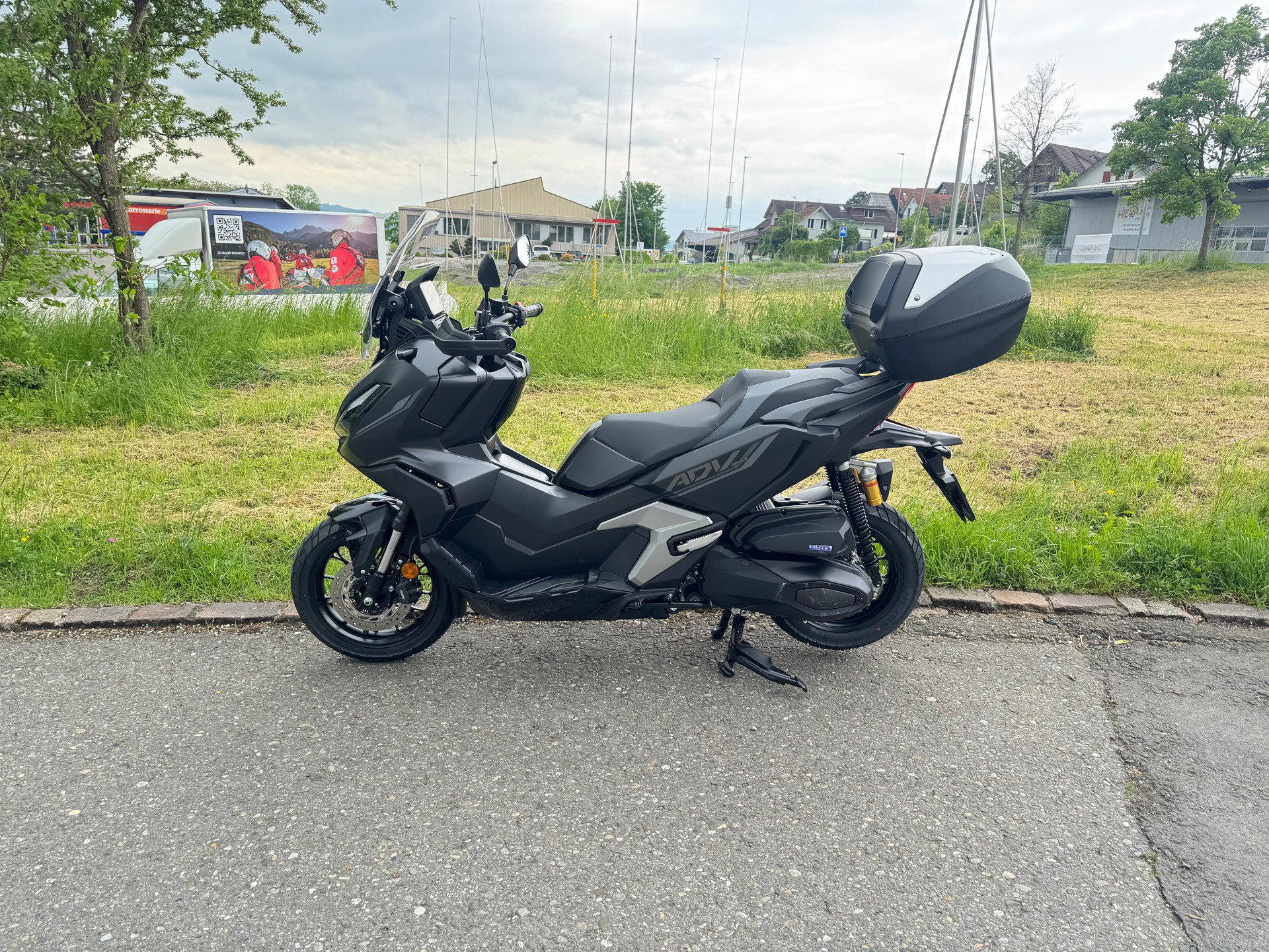 HONDA ADV 350-image-0