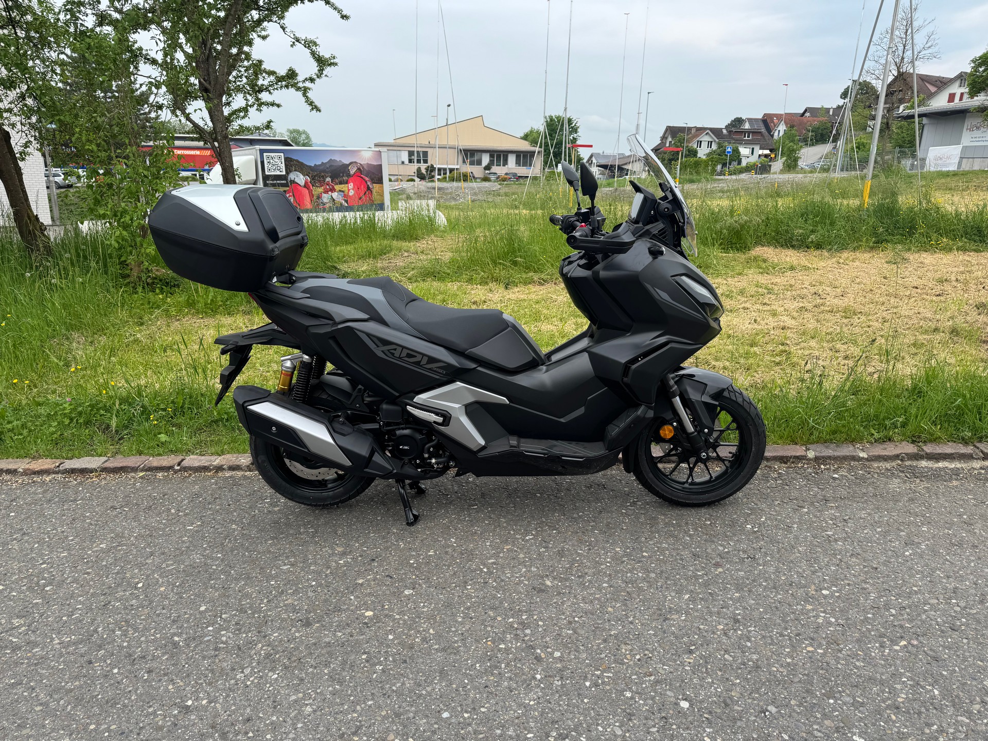 HONDA ADV 350-image-11