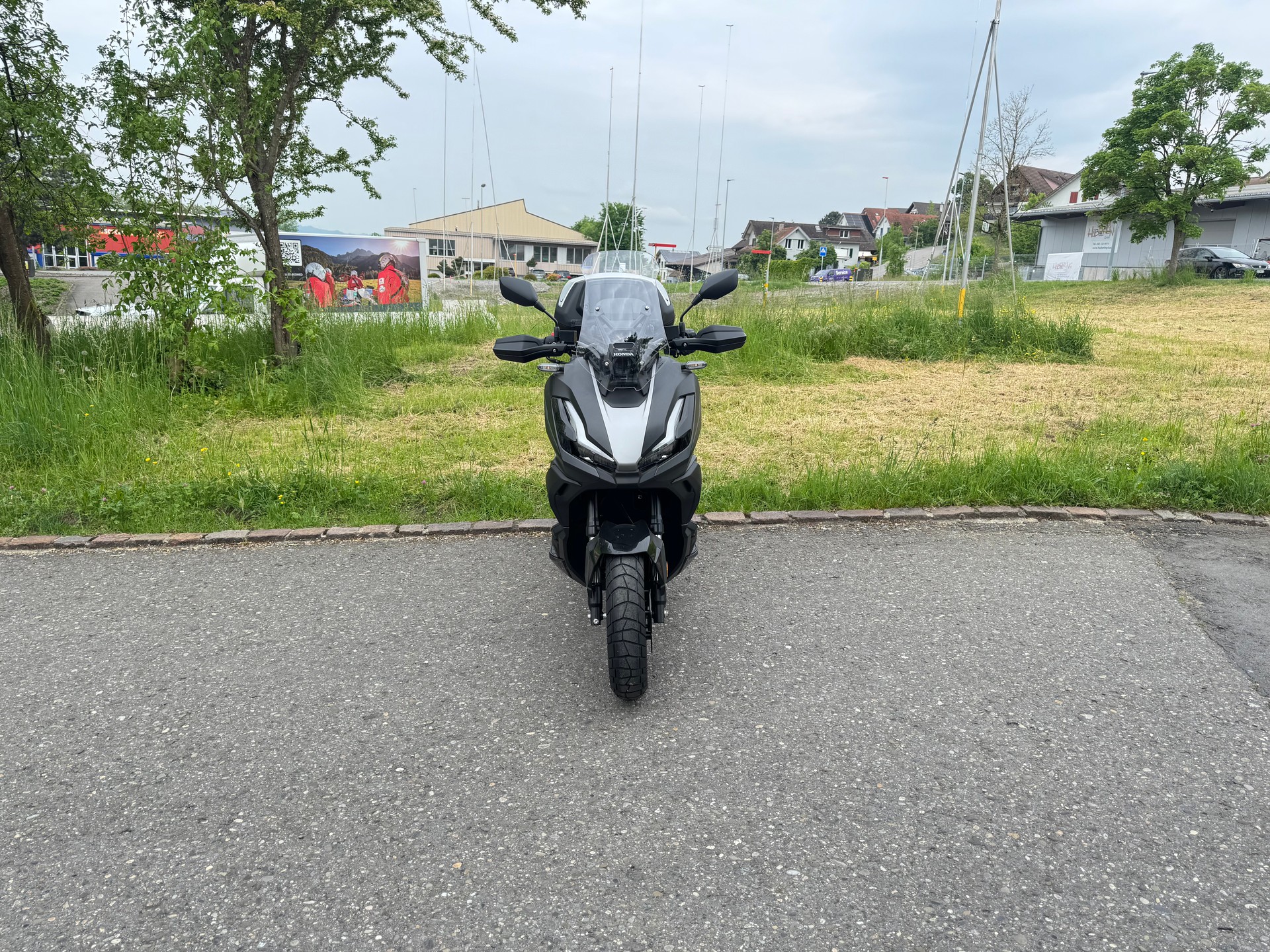 HONDA ADV 350-image-12