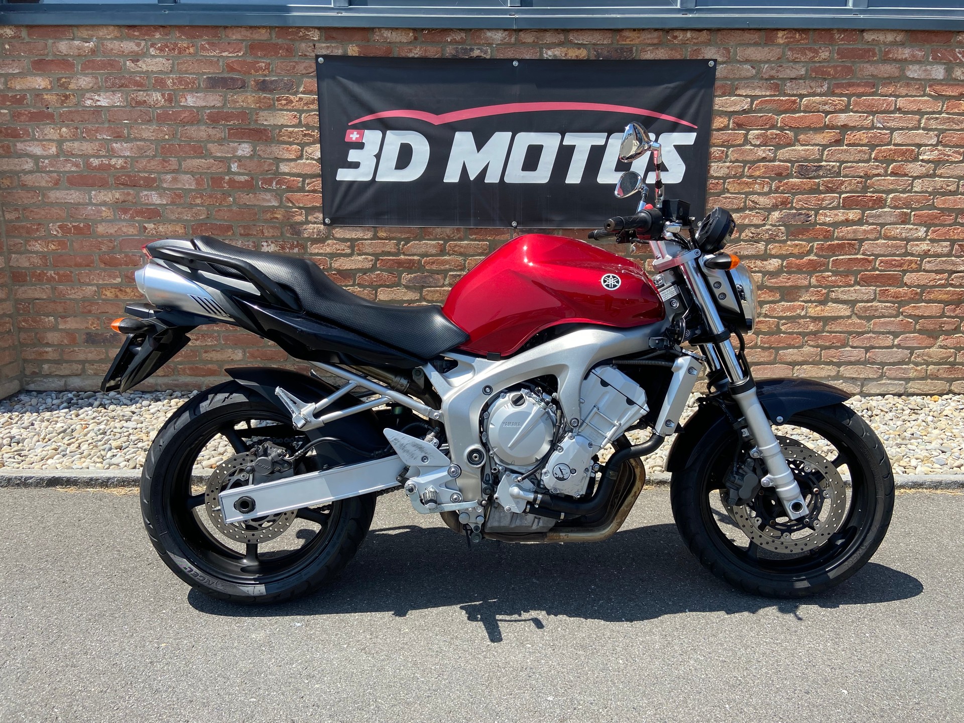 YAMAHA FZ6 N