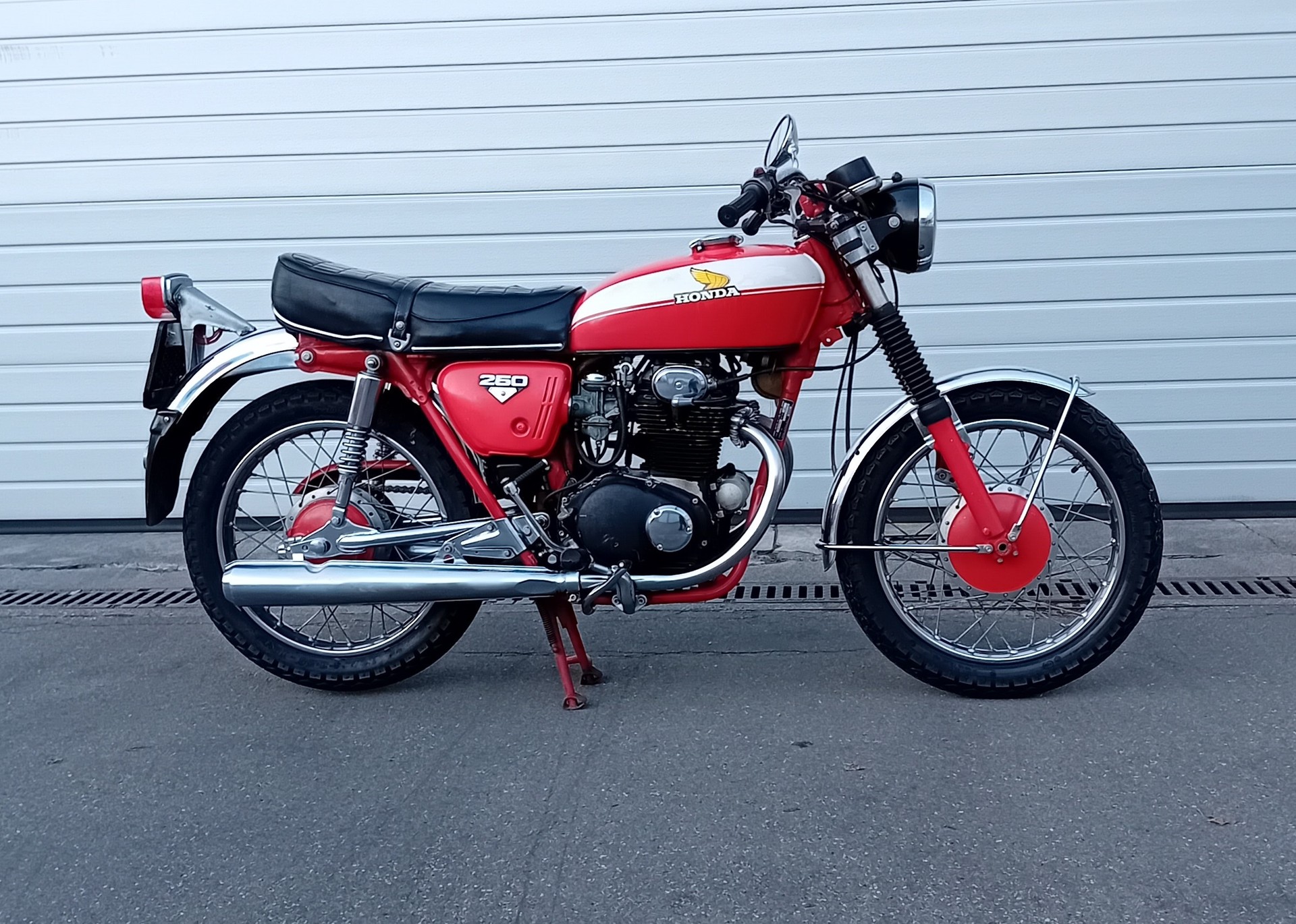 HONDA CB 250