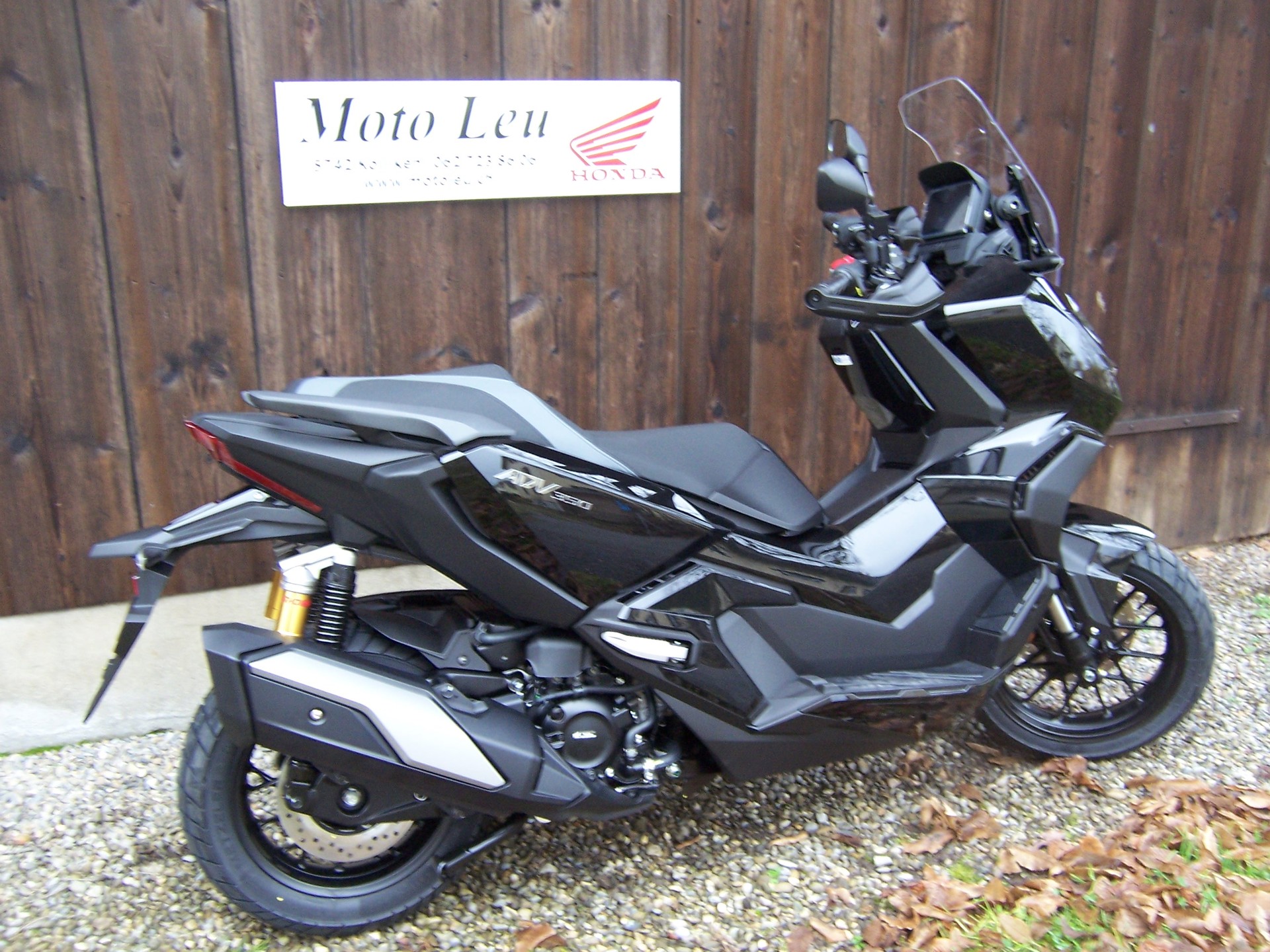 HONDA ADV 350-image-4