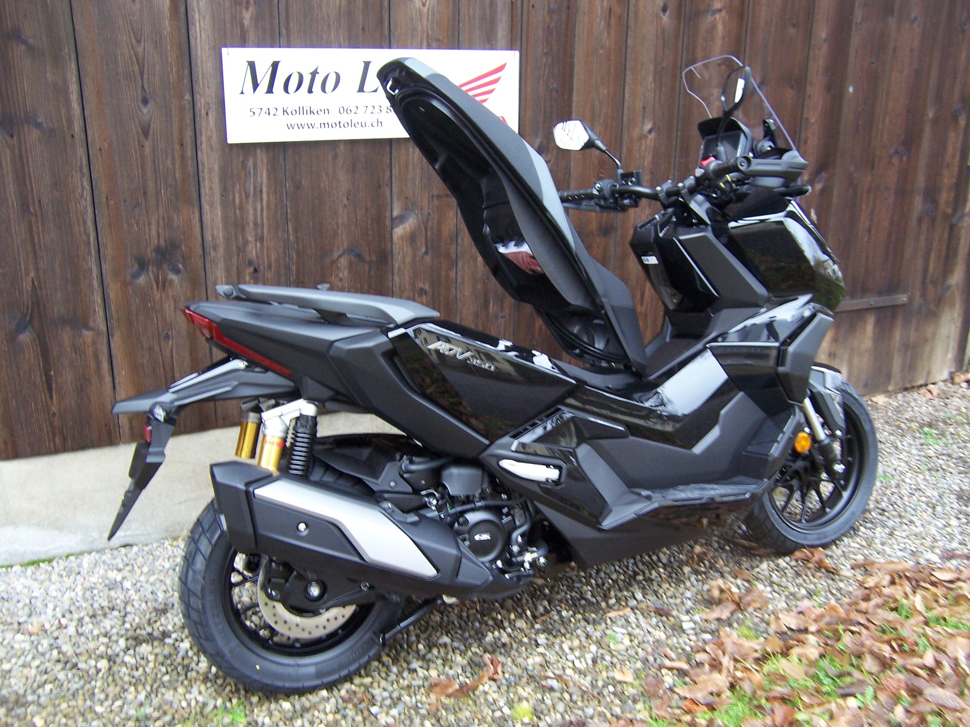 HONDA ADV 350-image-12