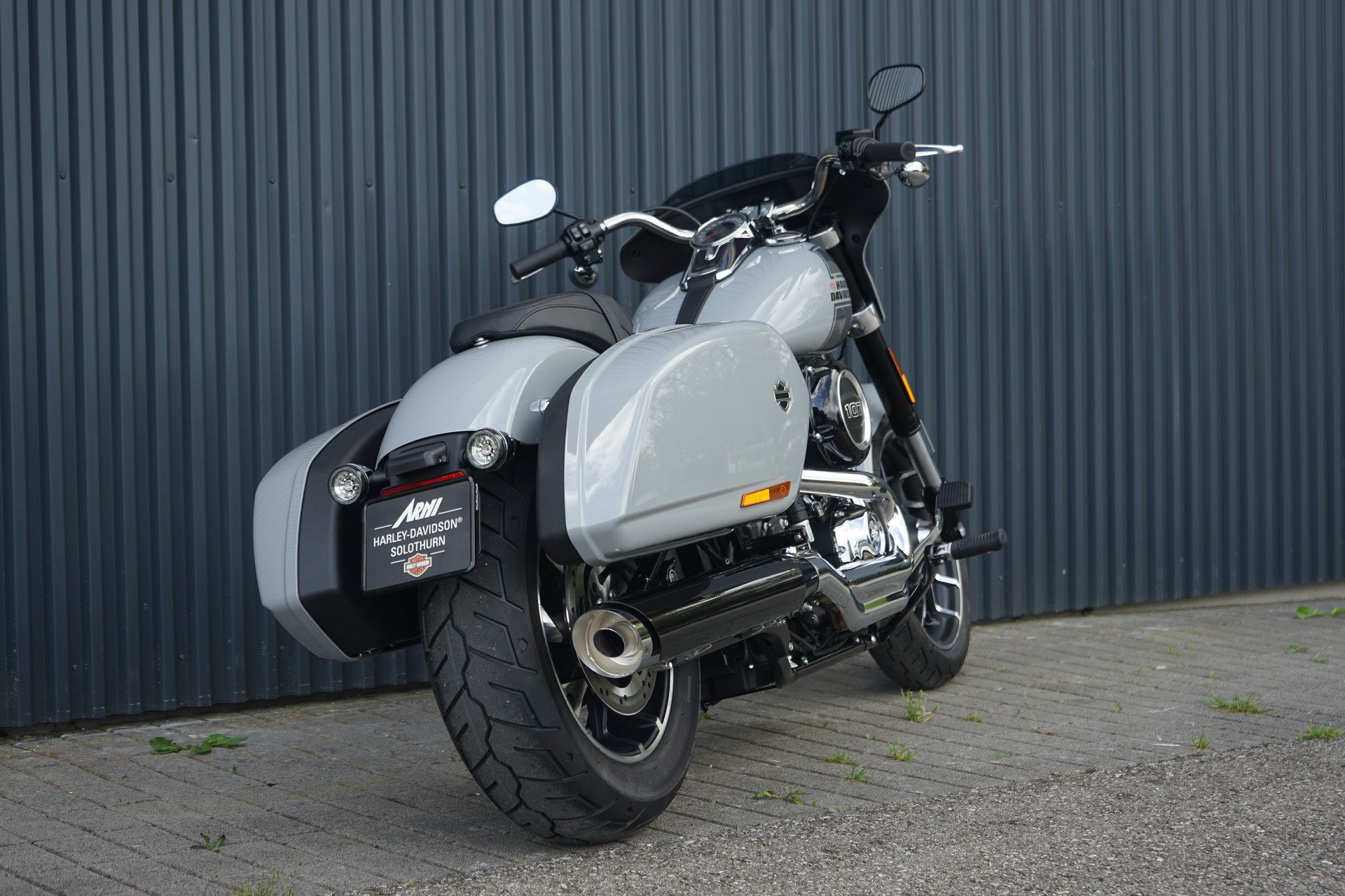 HARLEY-DAVIDSON FLSB Sport Glide 107-showroom-element-3