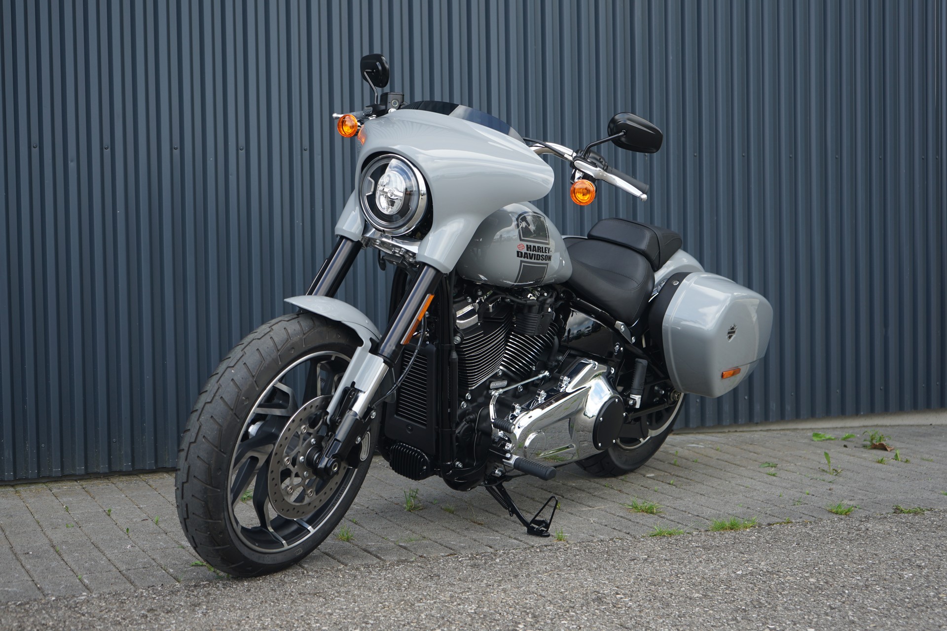 HARLEY-DAVIDSON FLSB Sport Glide 107-showroom-element-2