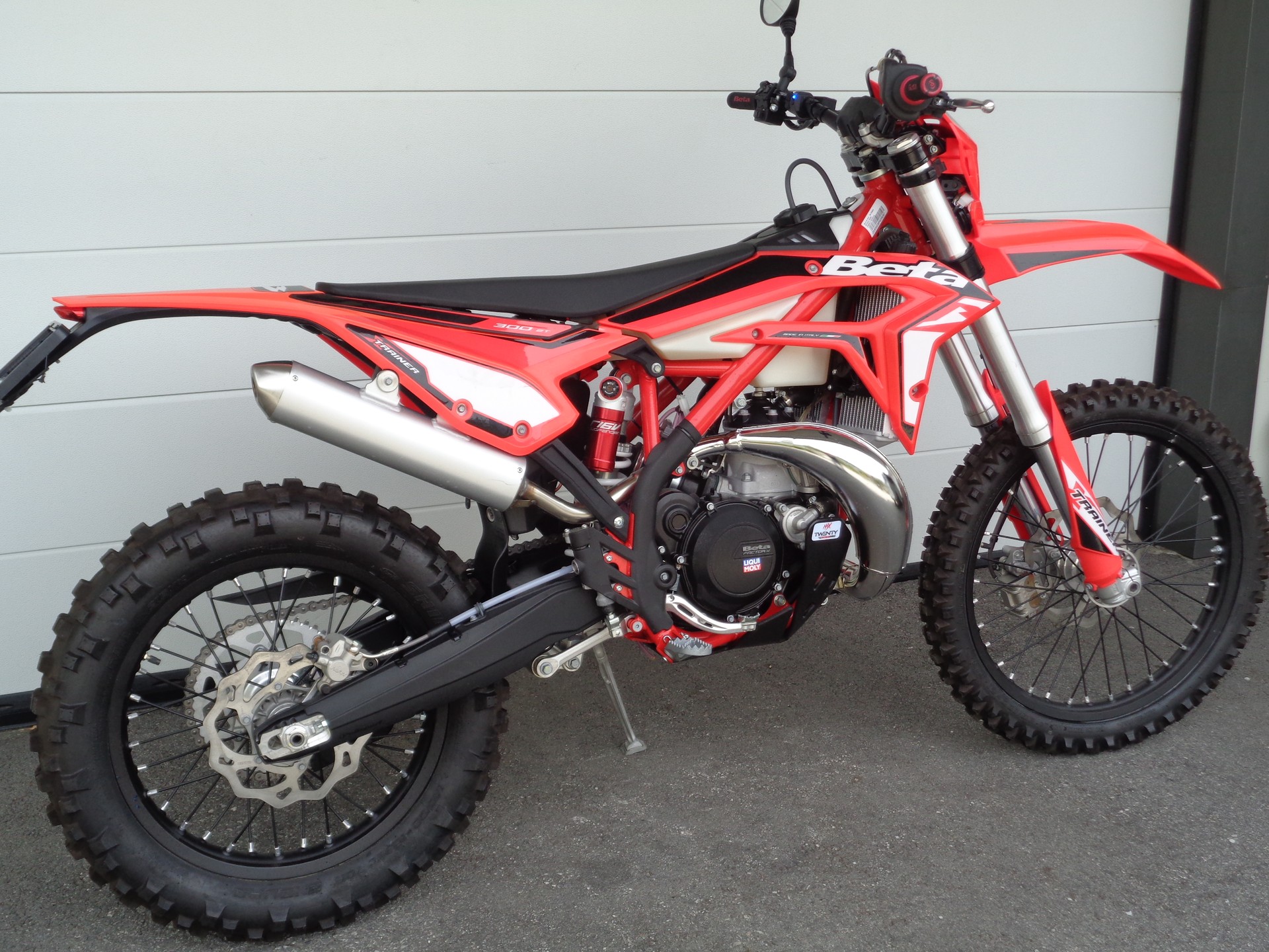 BETA X-Trainer 300ccm 2T-showroom-element-2