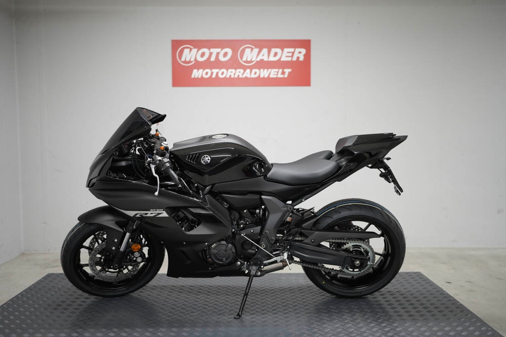 YAMAHA YZF-R7-showroom-element-2