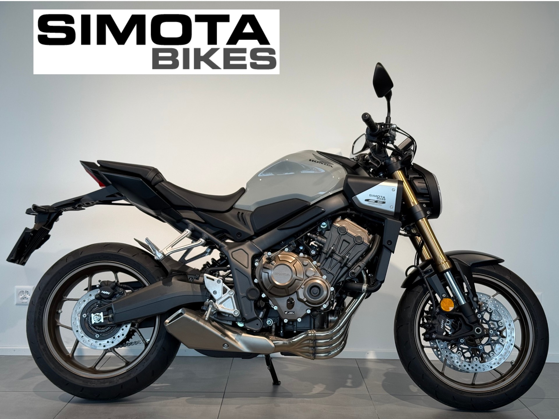 HONDA CB 650 R