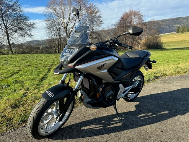 HONDA NC 750 X DTC ABS-image-3