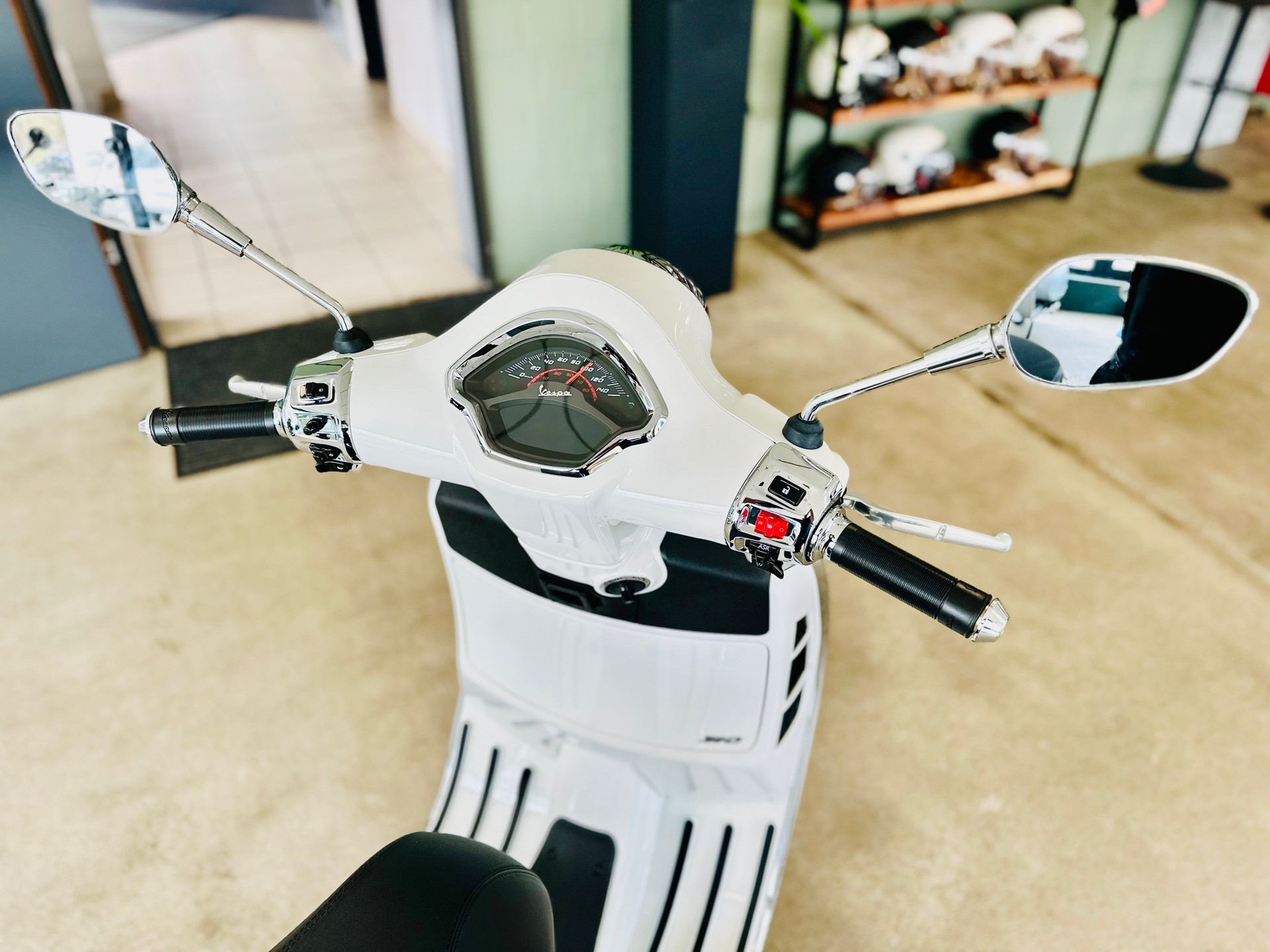 PIAGGIO Vespa GTS 310 Super RST Euro 5+-image-7