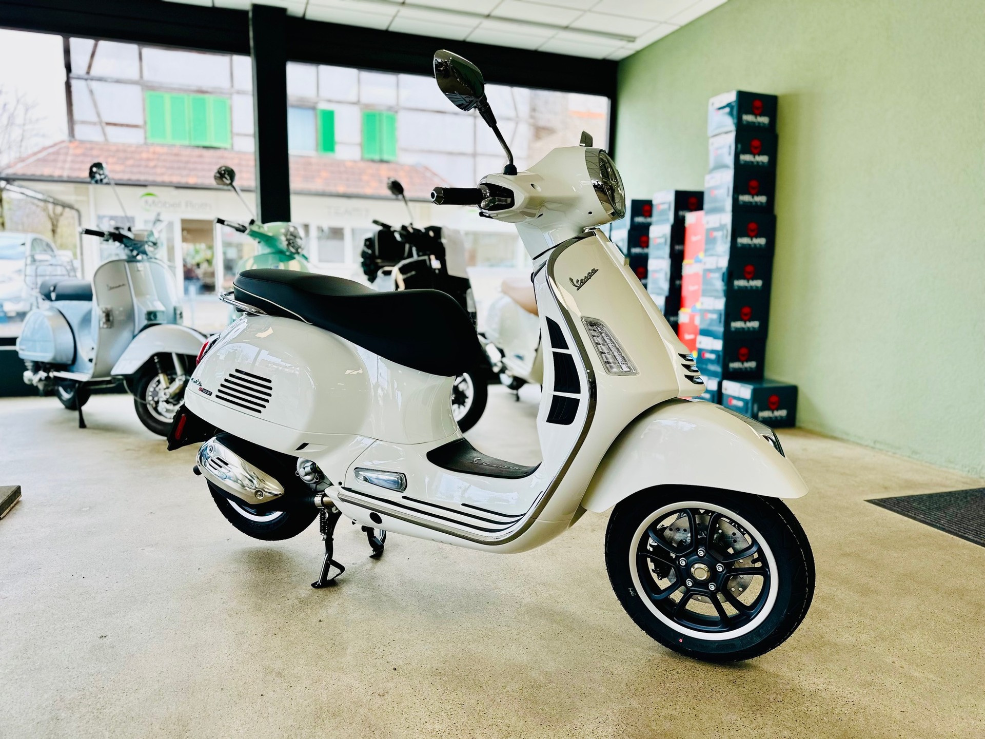 PIAGGIO Vespa GTS 310 Super RST Euro 5+-image-1