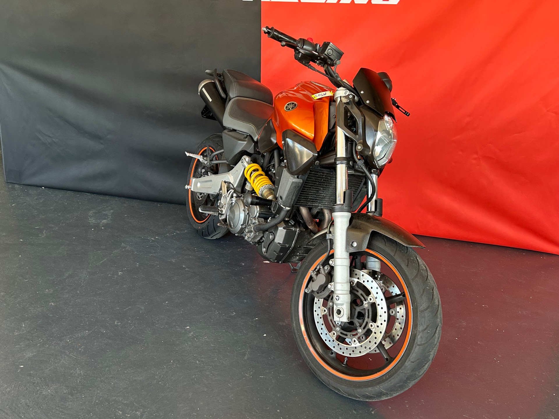 YAMAHA MT-03 (25kW)-showroom-element-3