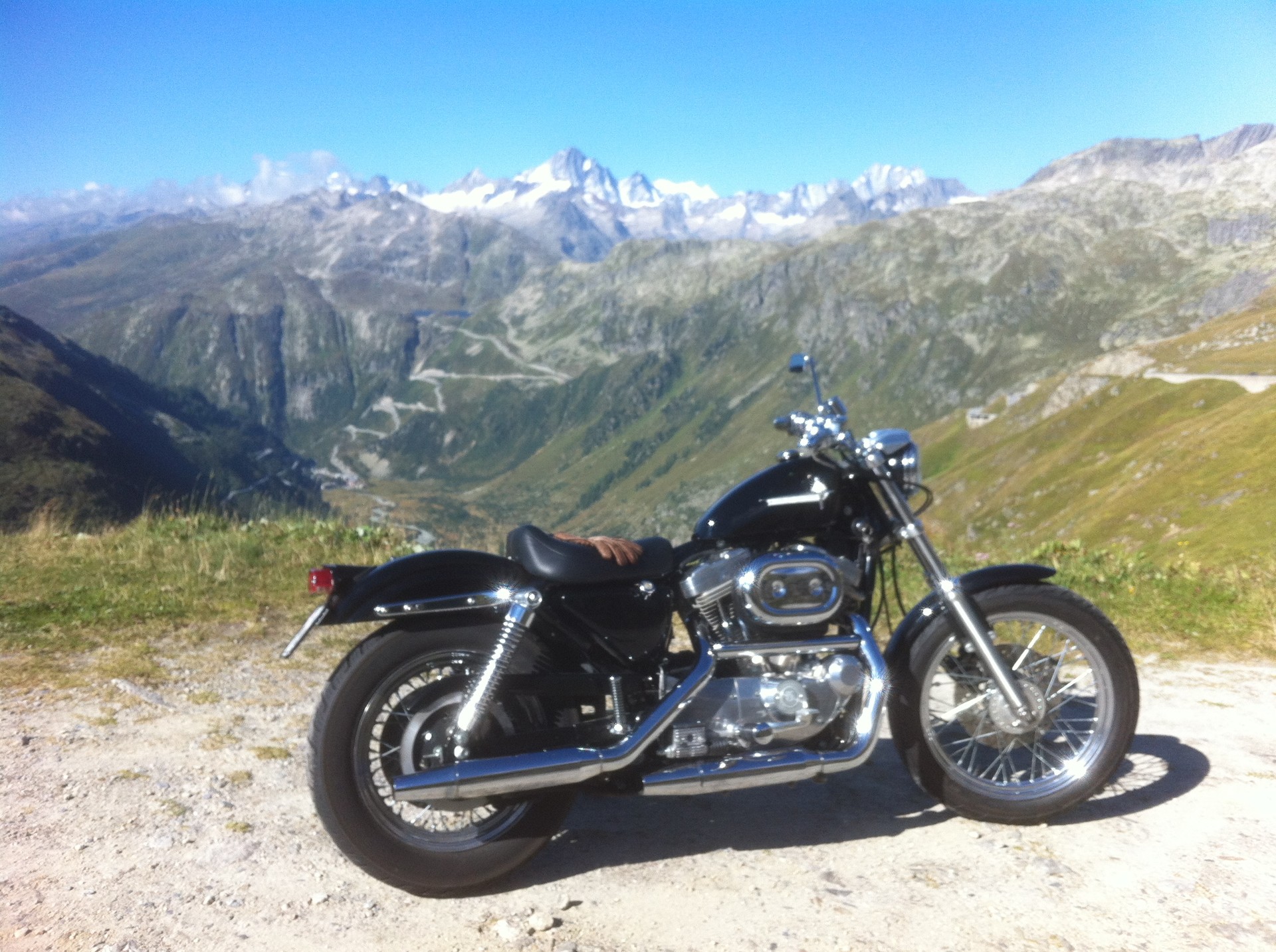 HARLEY-DAVIDSON