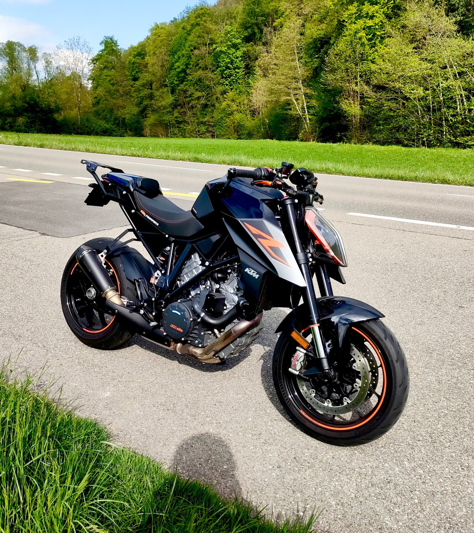 KTM 1290 Super Duke R-image-0