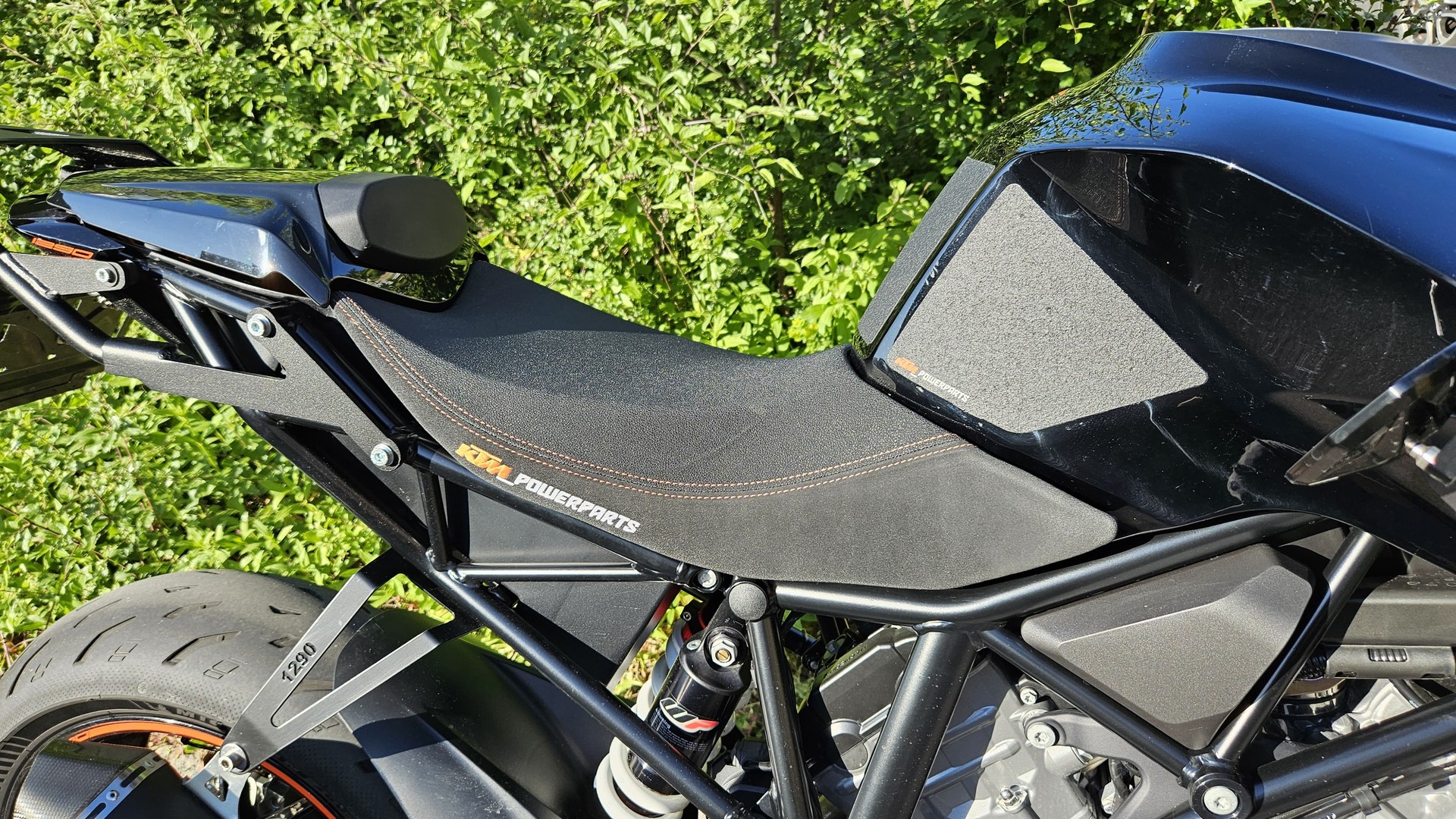 KTM 1290 Super Duke R-image-9