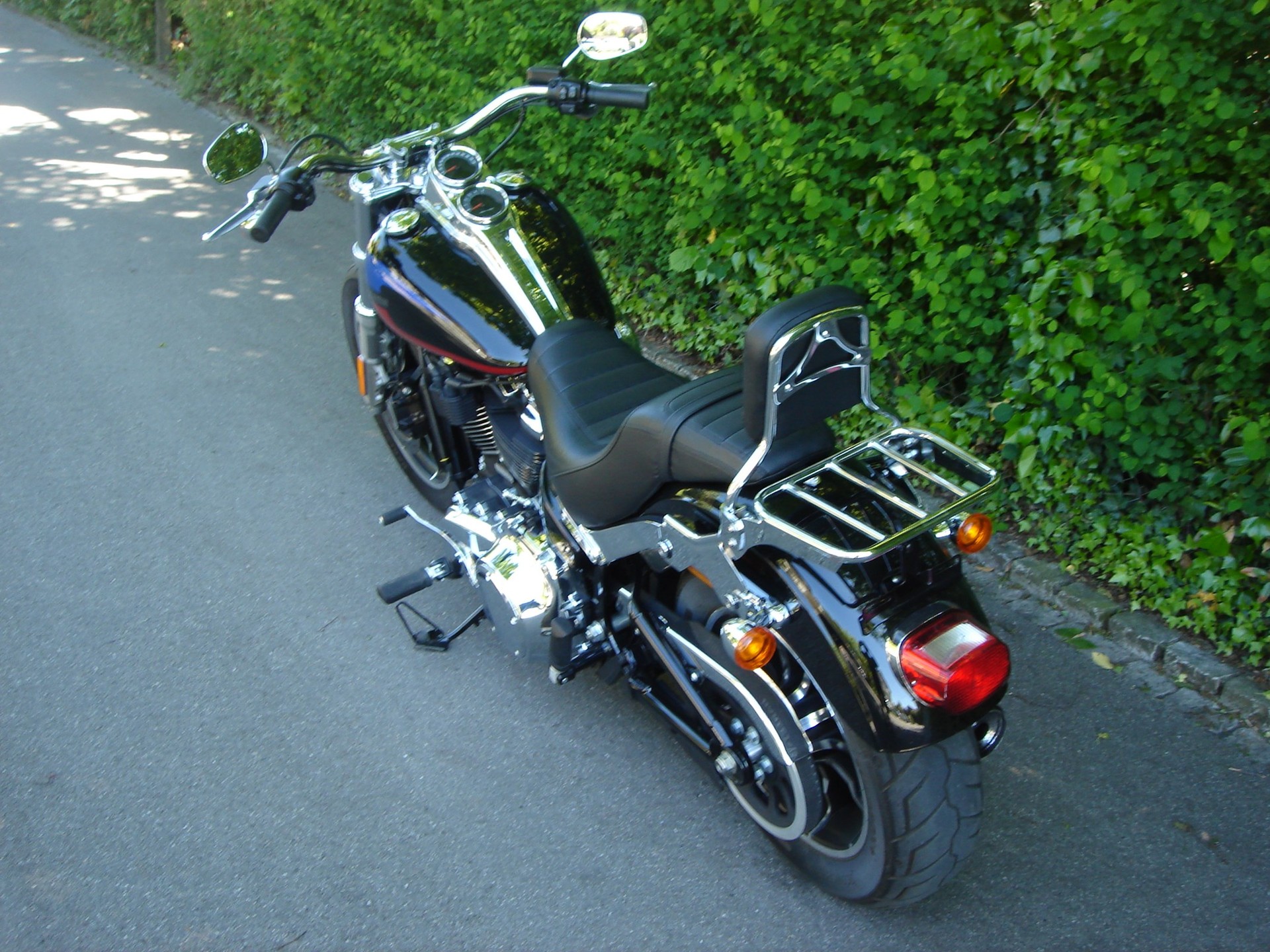 HARLEY-DAVIDSON FXLR Low Rider 107 ABS-image-2