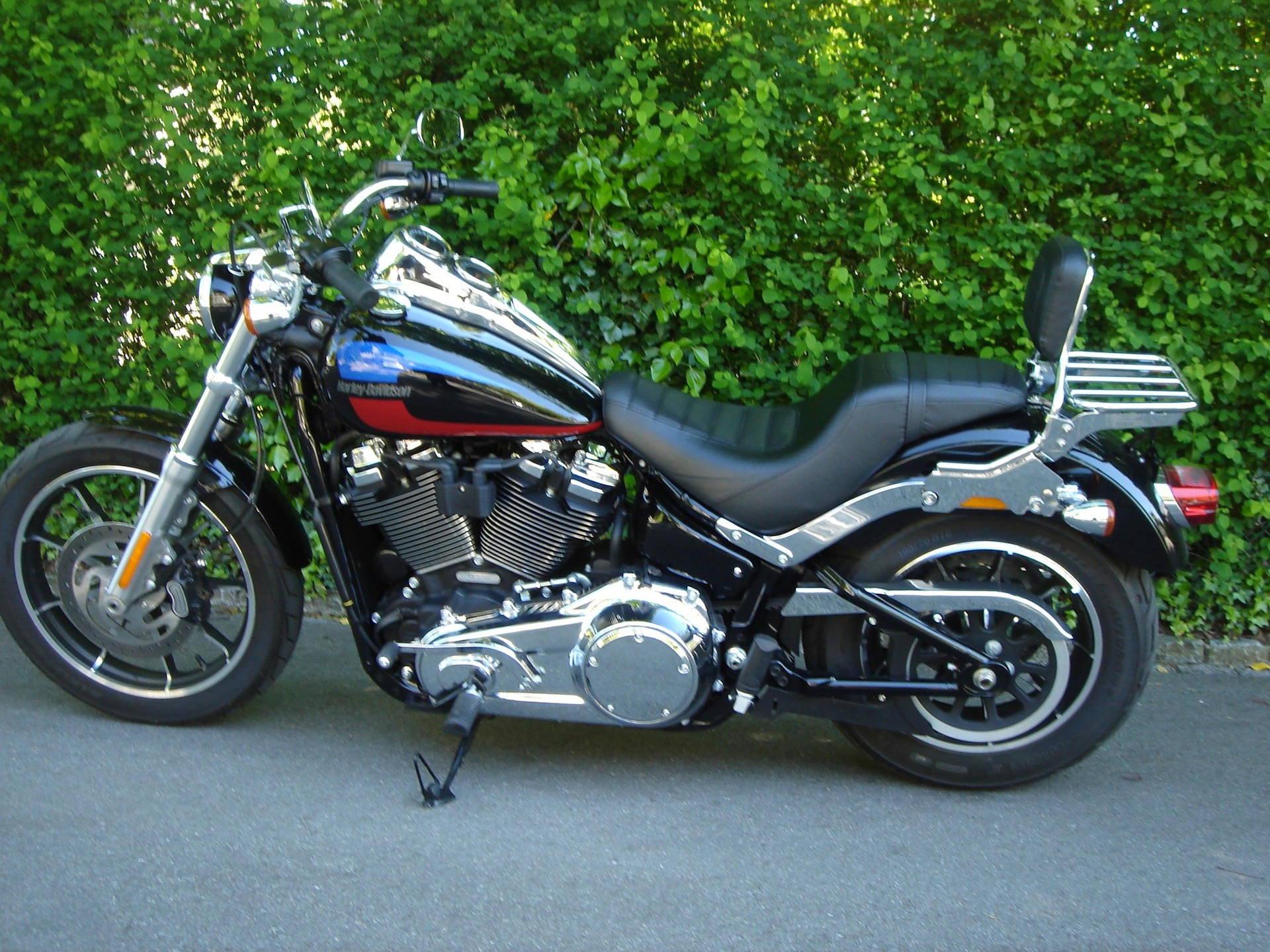 HARLEY-DAVIDSON FXLR Low Rider 107 ABS