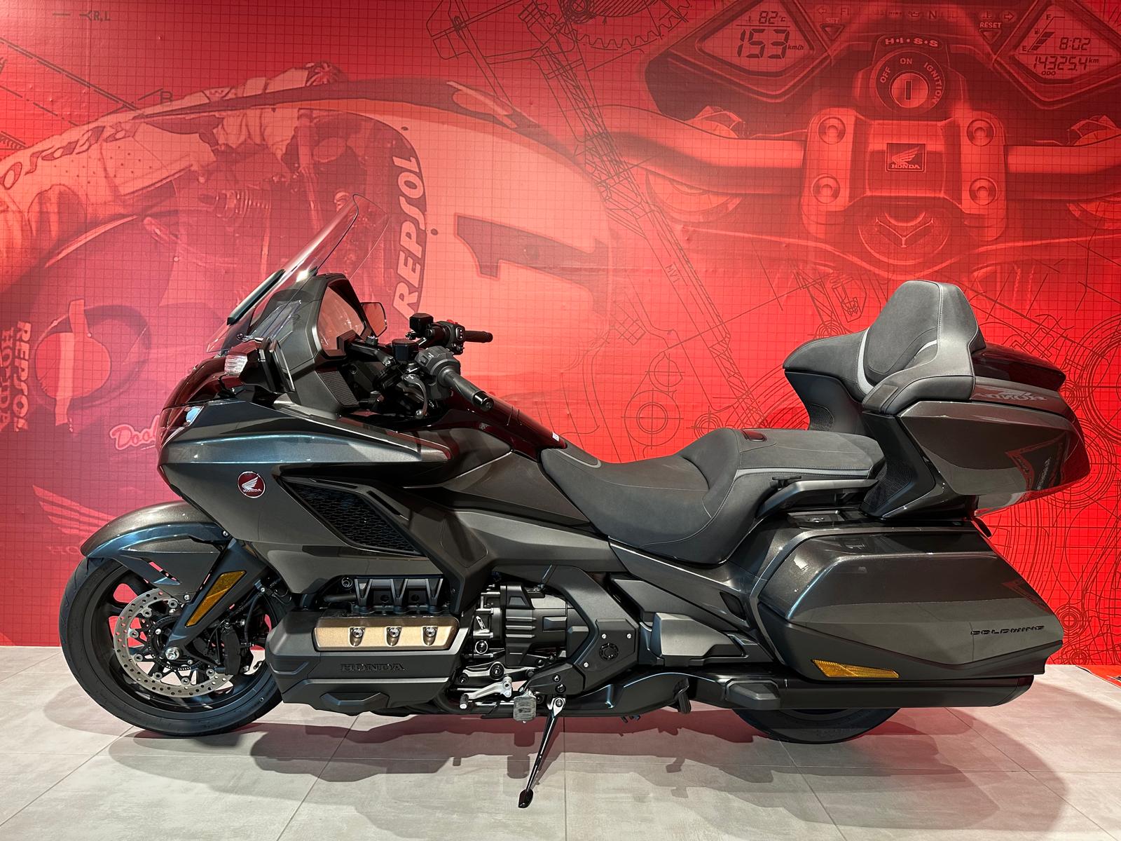 HONDA GL 1800 Goldwing-showroom-element-3