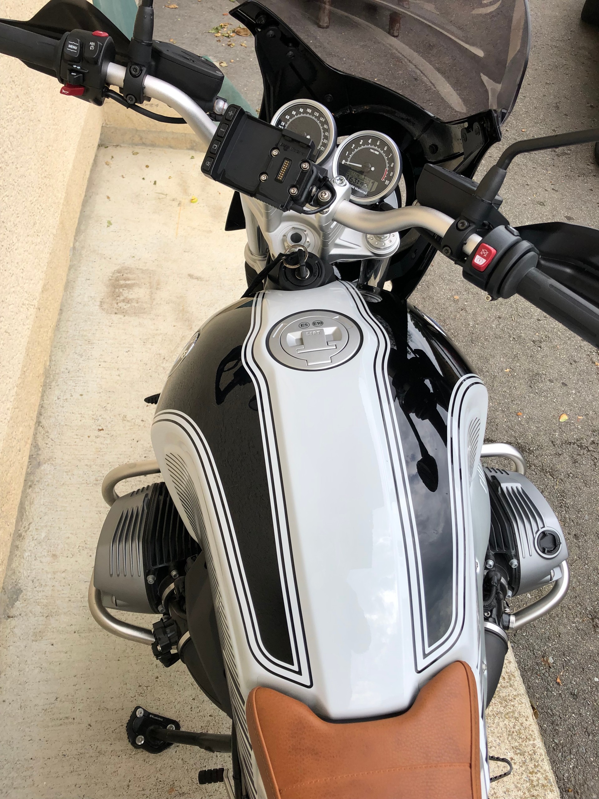 BMW R nineT Scrambler ABS-image-4