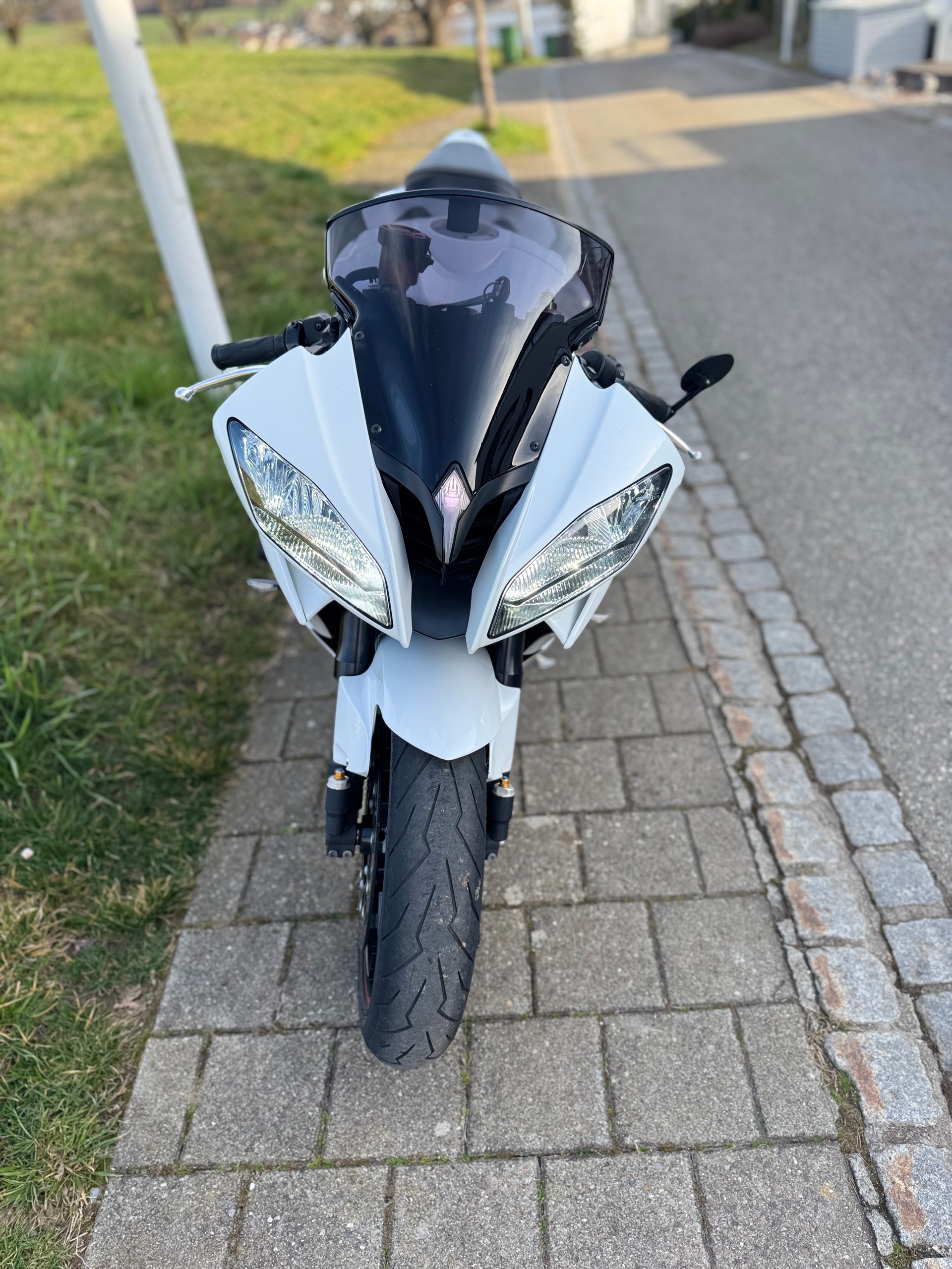 YAMAHA YZF-R6-image-2