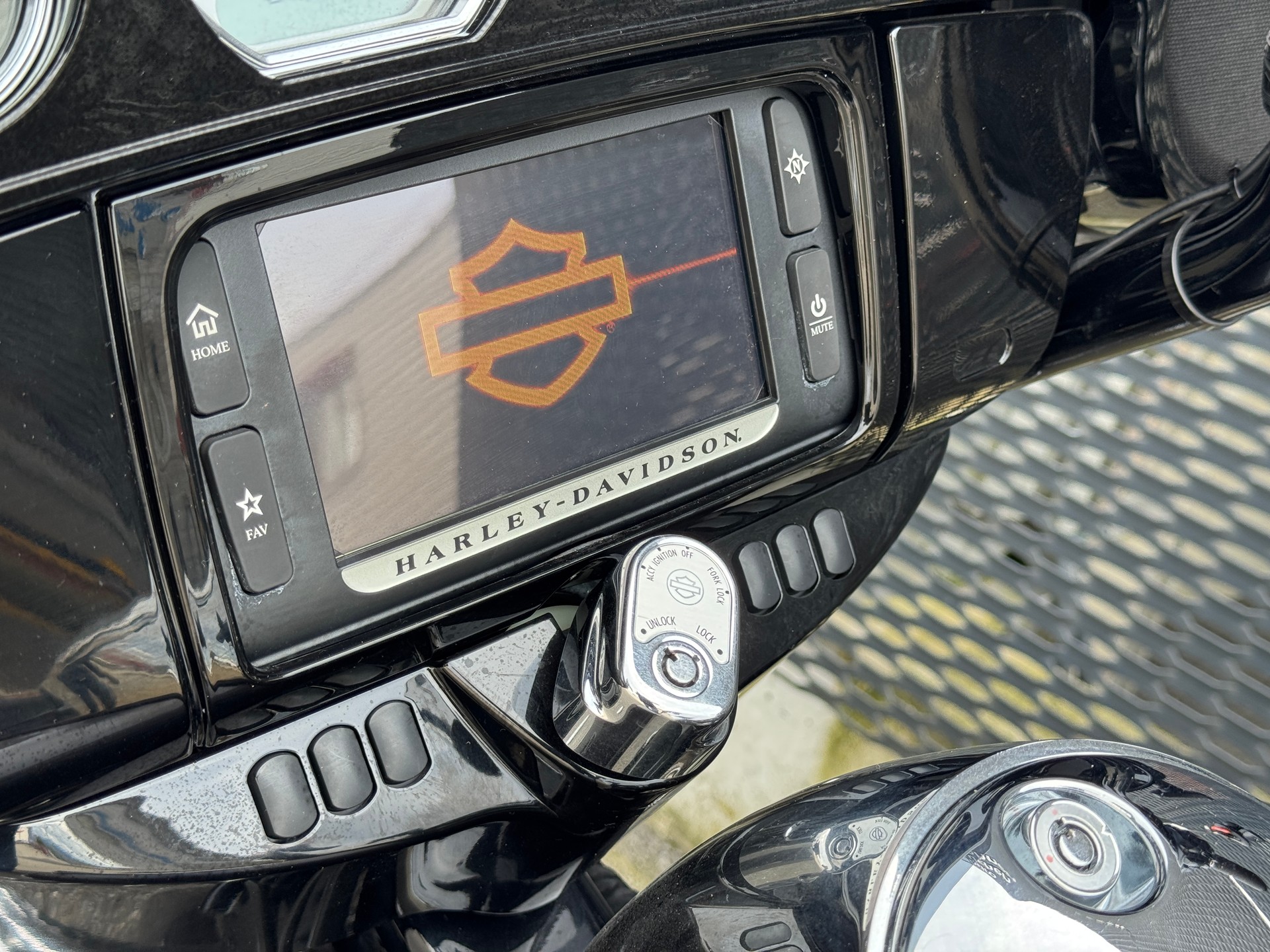 HARLEY-DAVIDSON FLHXS Street Glide Special ABS-image-11