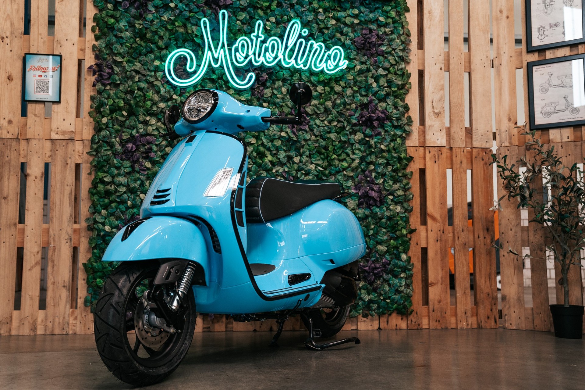 PIAGGIO Vespa GTS 300 Super ABS-image-7