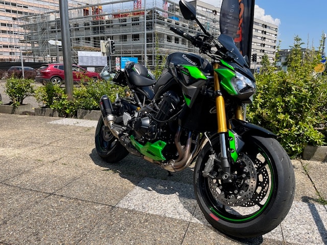 KAWASAKI Z 900 Performance