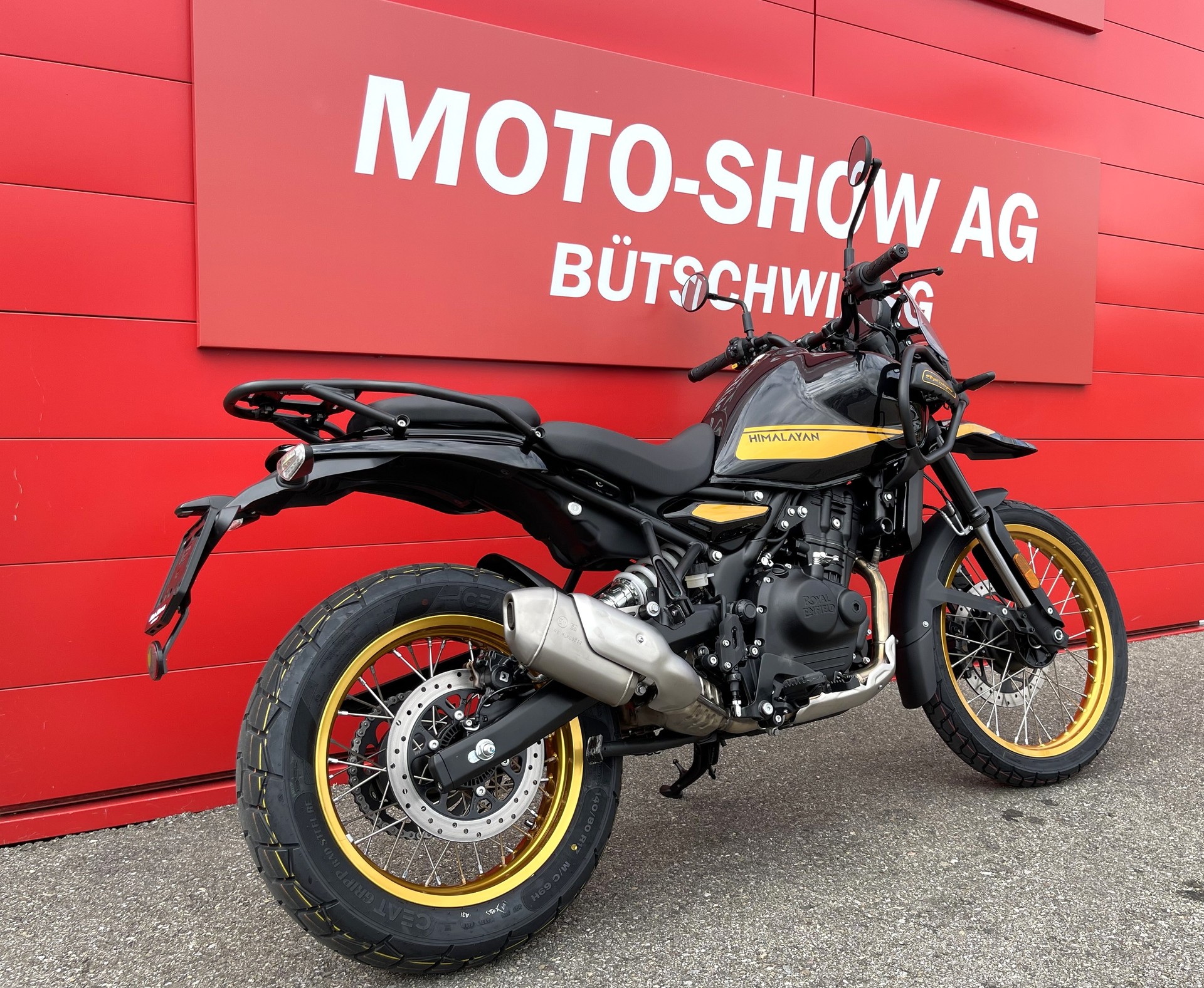 ROYAL ENFIELD Himalayan Premium-showroom-element-2