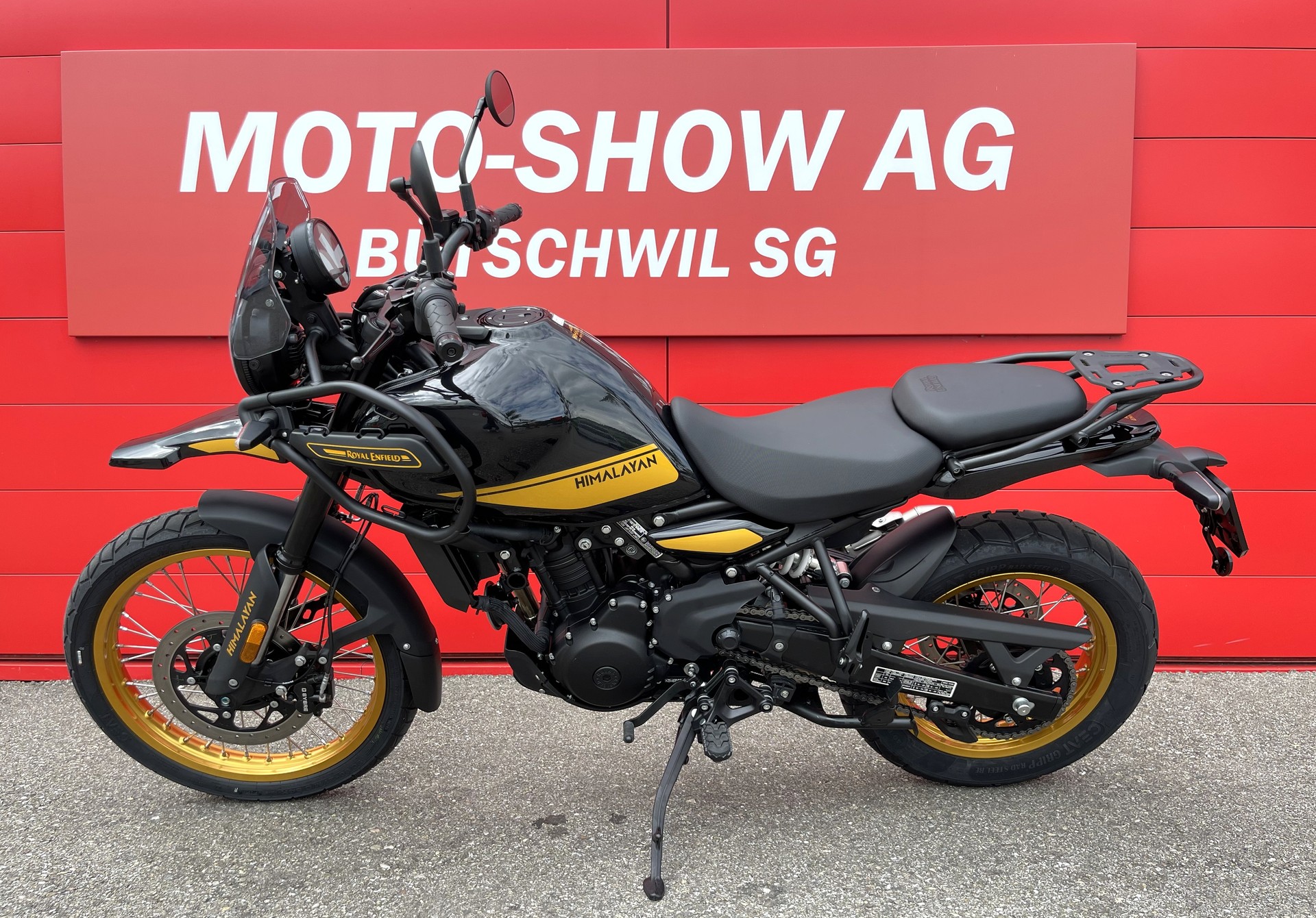 ROYAL ENFIELD Himalayan Premium-showroom-element-3
