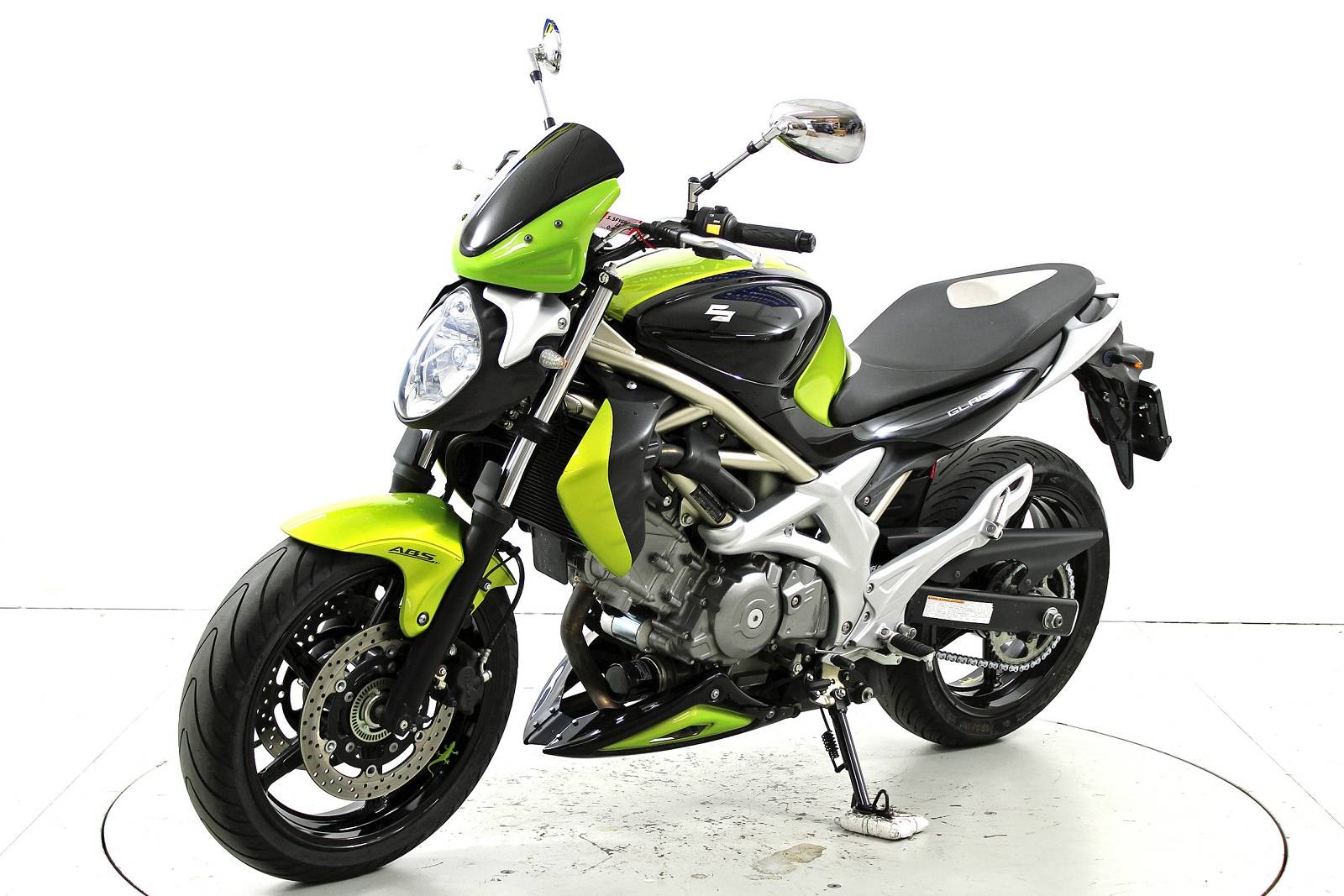 SUZUKI SFV 650 ABS Gladius-showroom-element-2