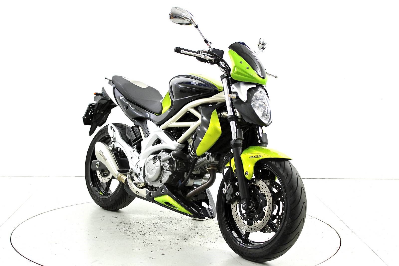 SUZUKI SFV 650 ABS Gladius-showroom-element-1